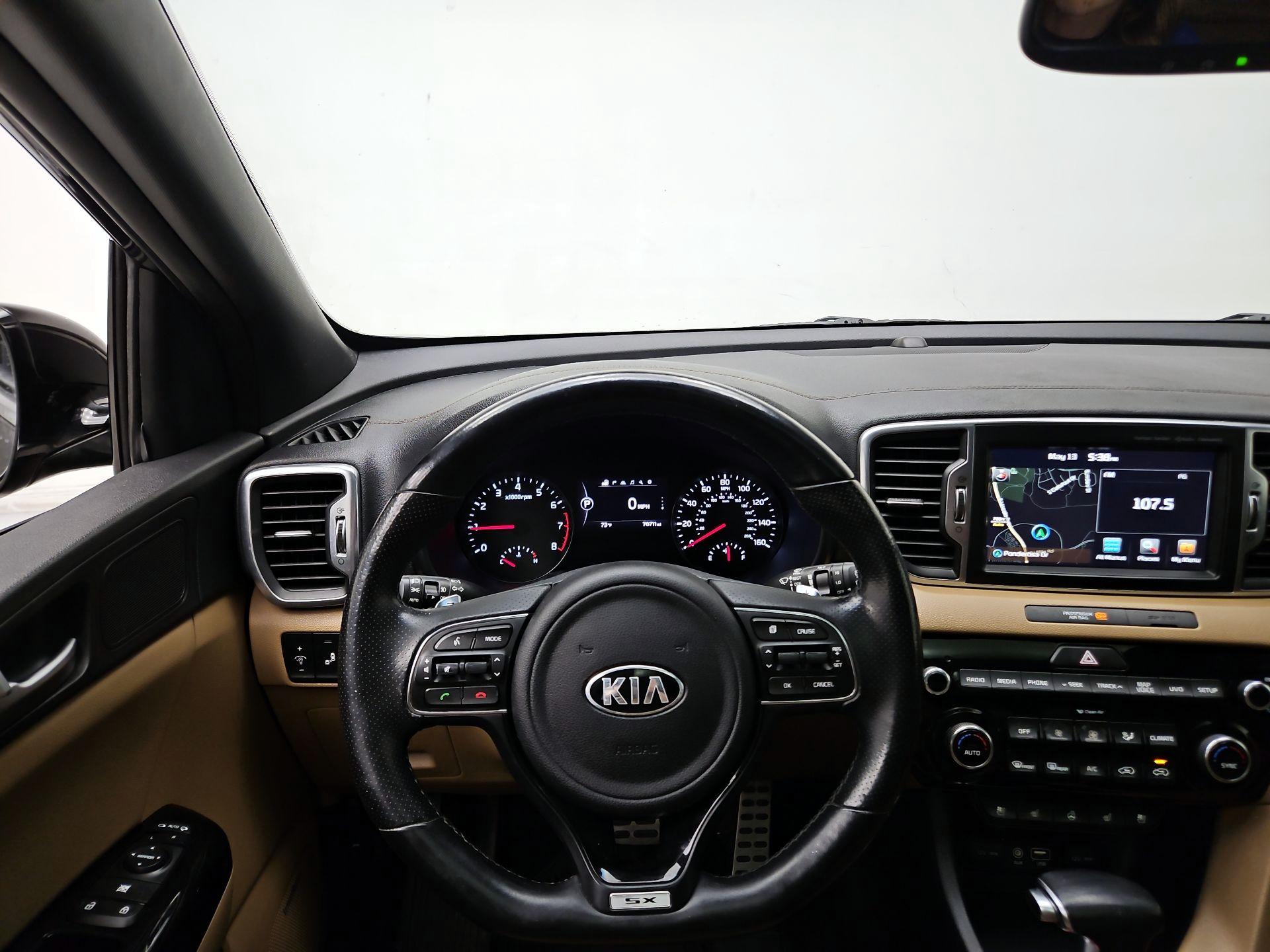 Thumbnail: 2017 Kia Sportage - 10