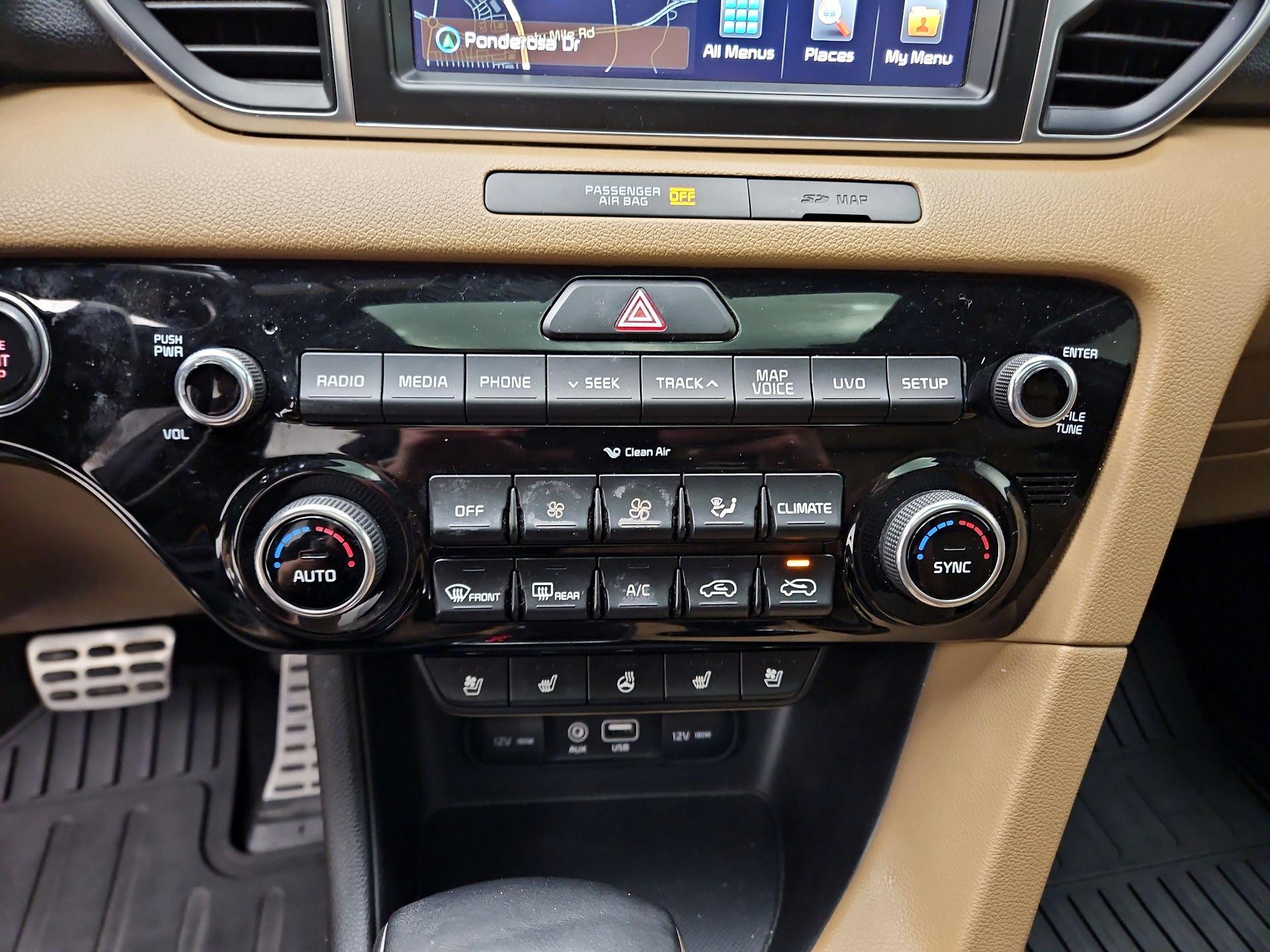 Thumbnail: 2017 Kia Sportage - 17