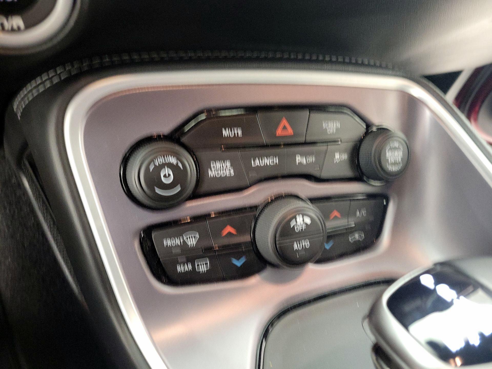 Thumbnail: 2020 Dodge Challenger - 17