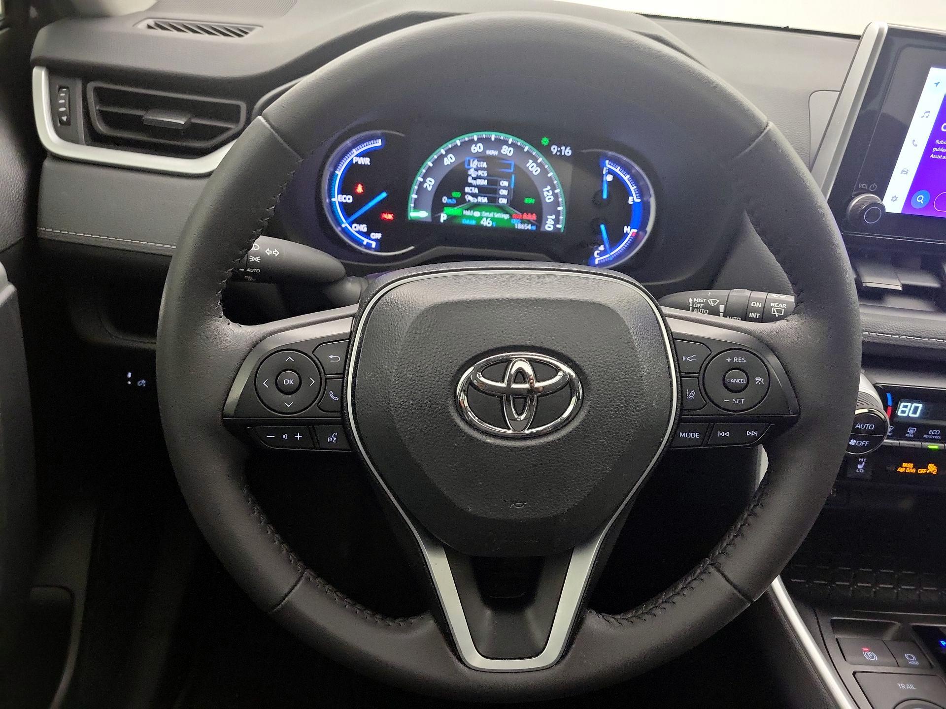 Thumbnail: 2025 Toyota RAV4 - 10