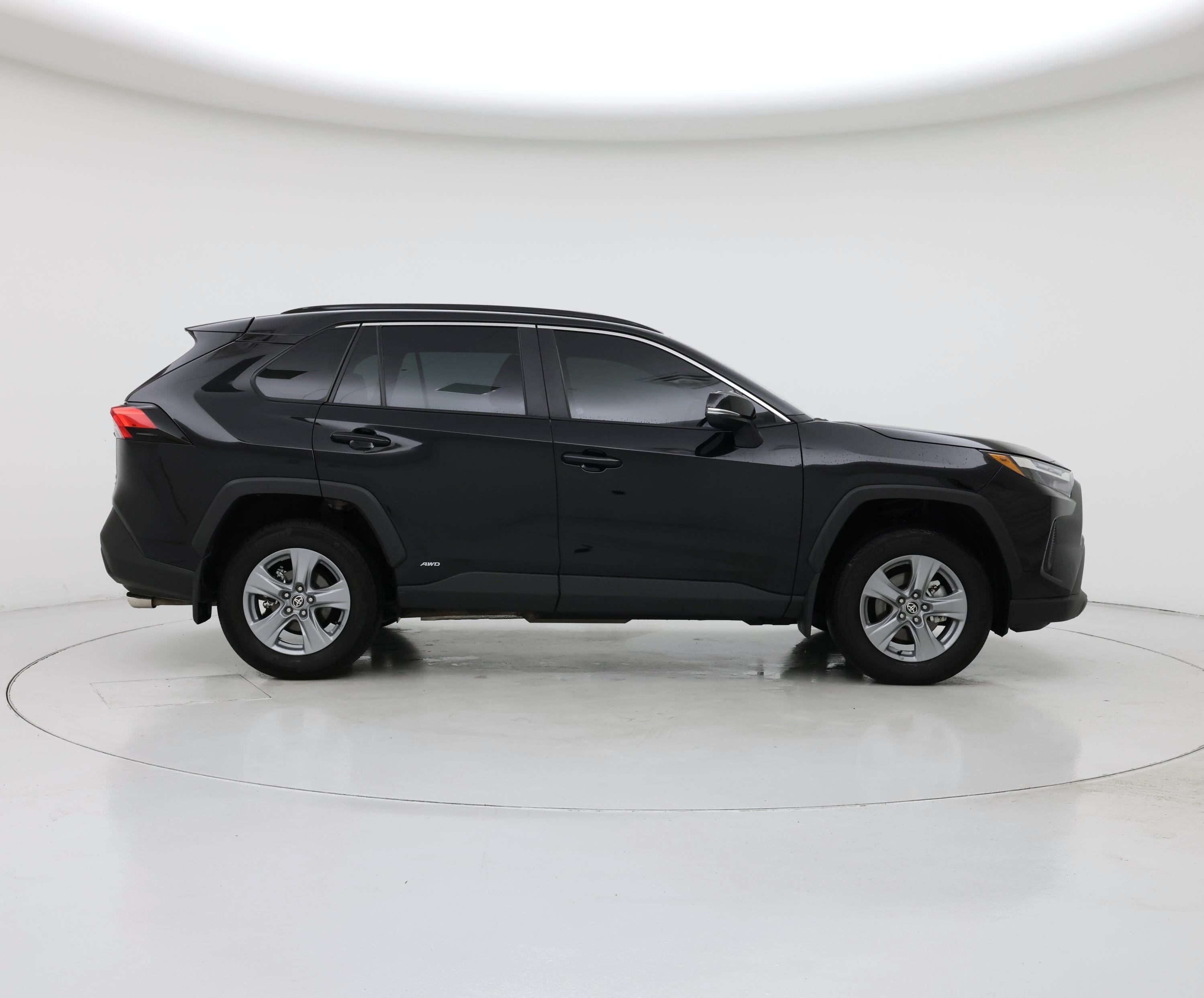 Thumbnail: 2025 Toyota RAV4 - 7