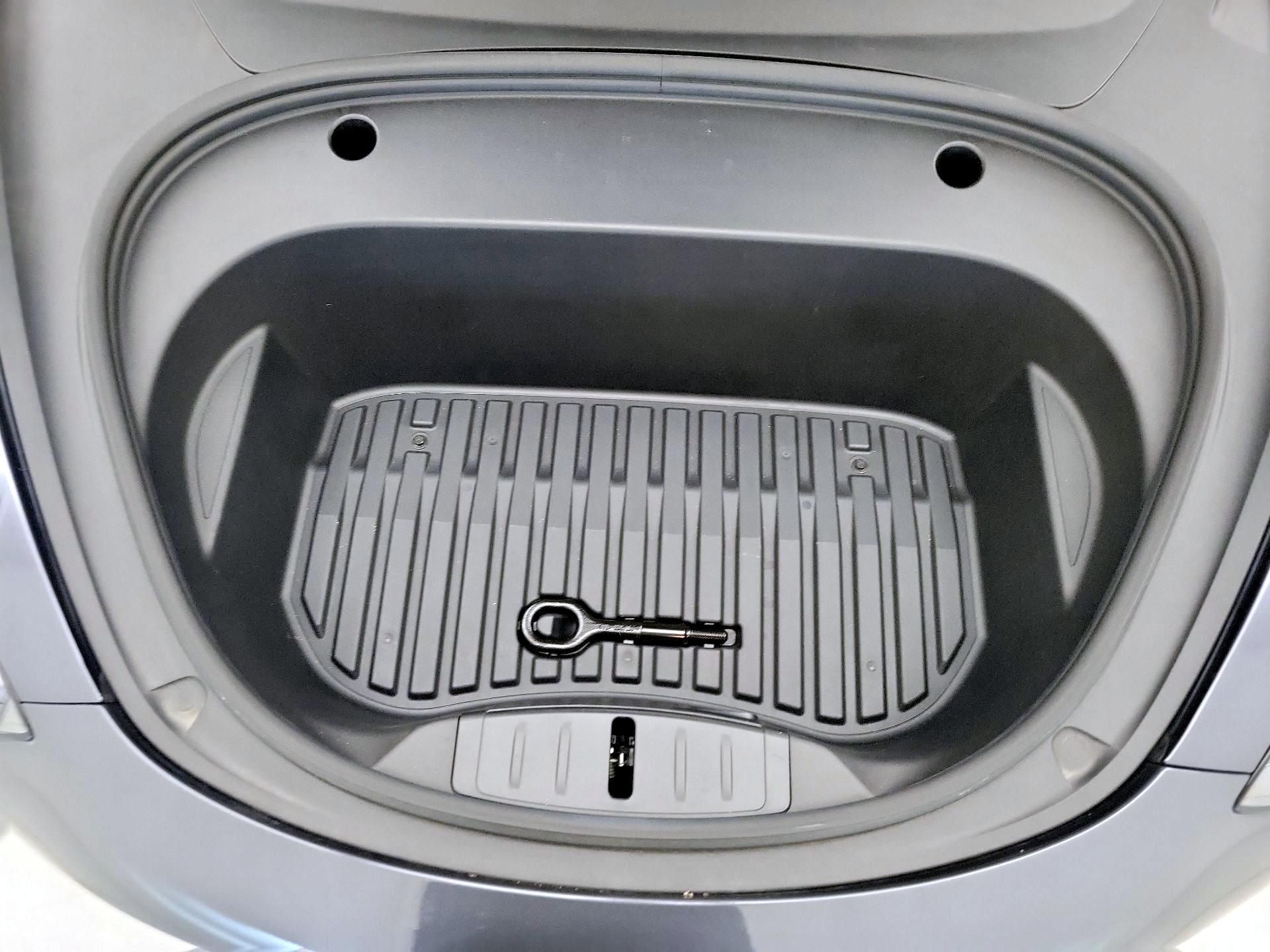 Thumbnail: 2023 Tesla Model 3 - 20