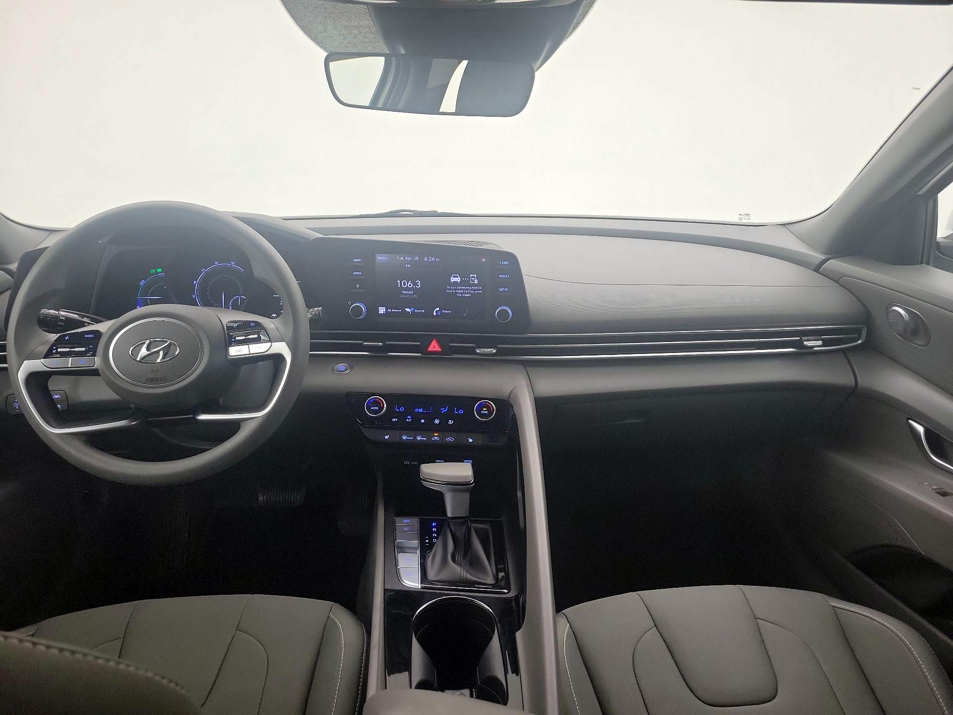 Thumbnail: 2023 Hyundai Elantra - 9