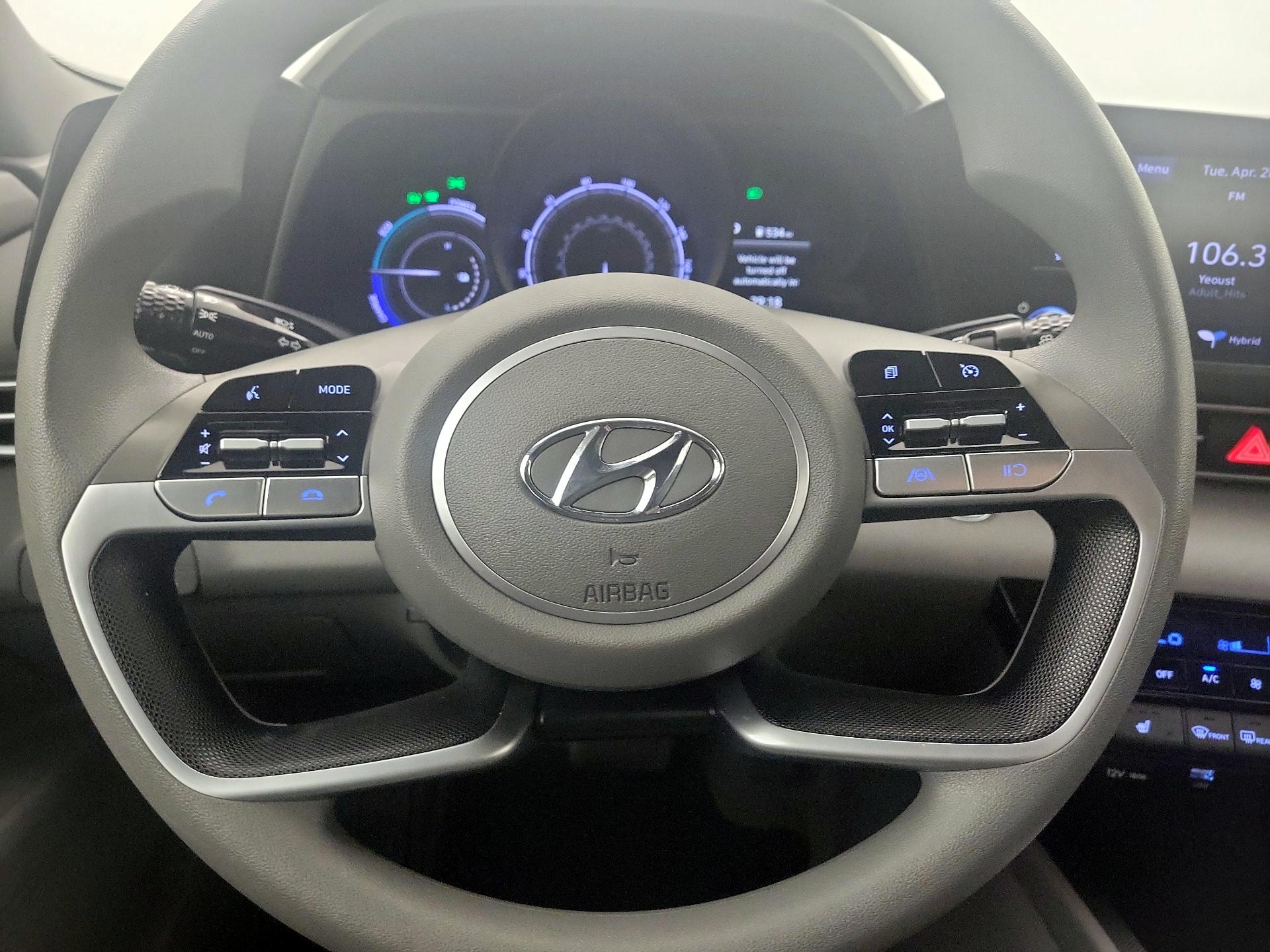 Thumbnail: 2023 Hyundai Elantra - 10