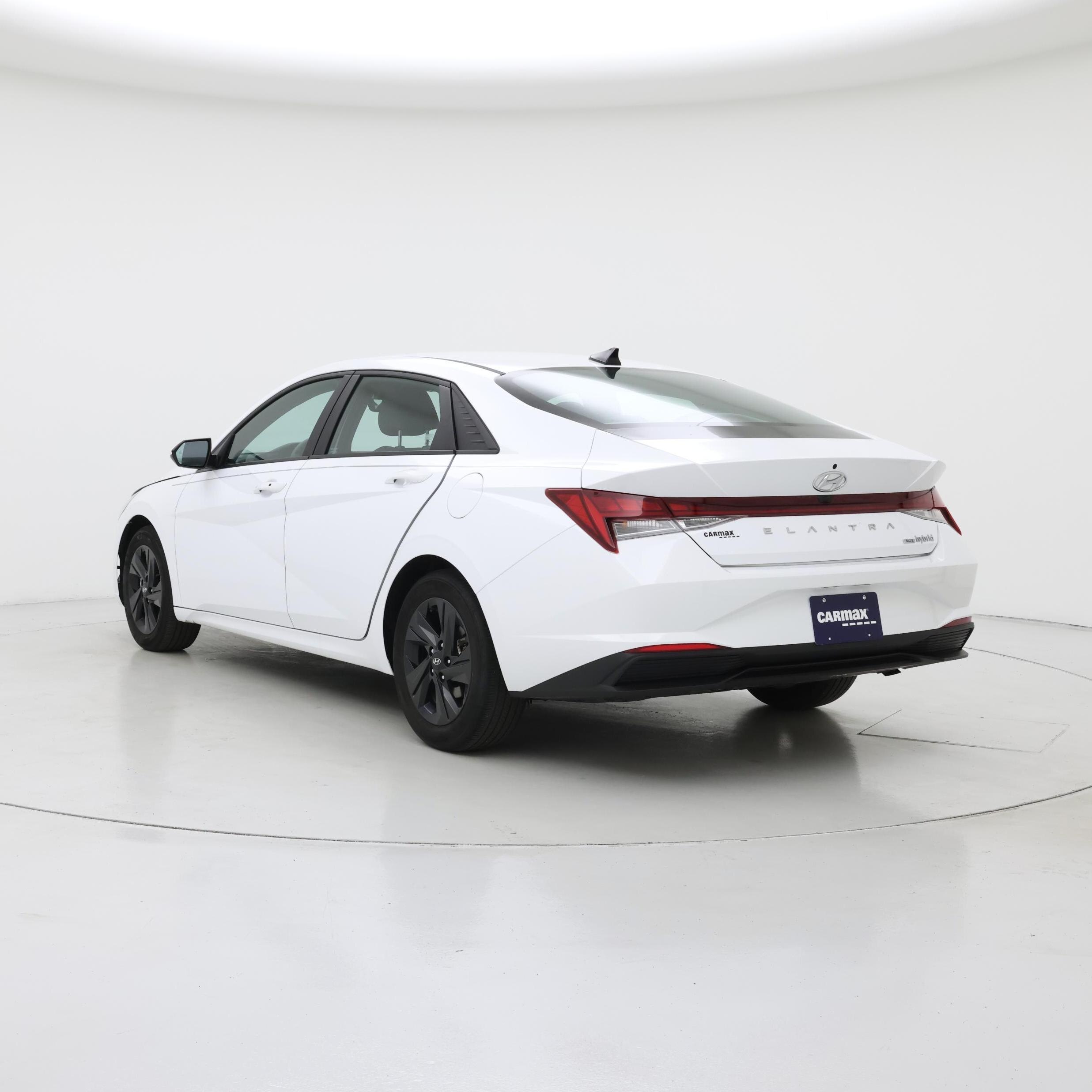 Thumbnail: 2023 Hyundai Elantra - 2