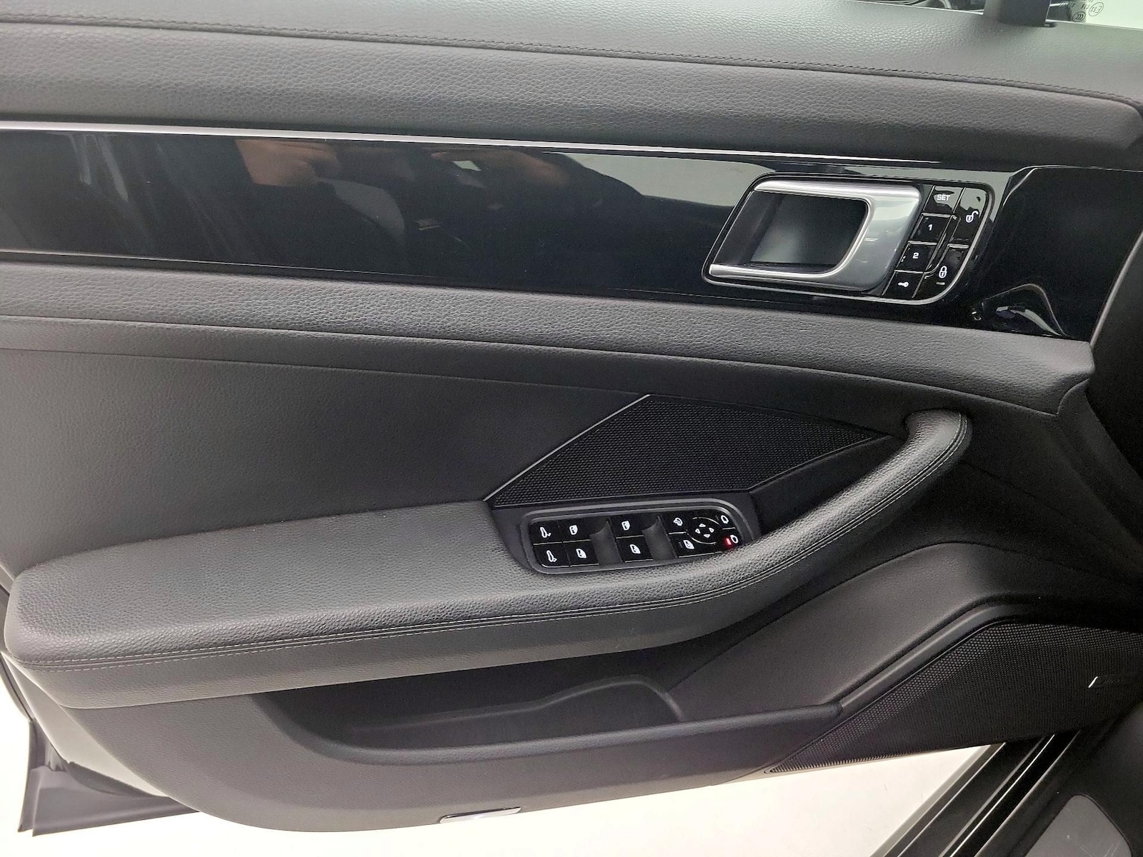 2018 Porsche Panamera S - Photo 13