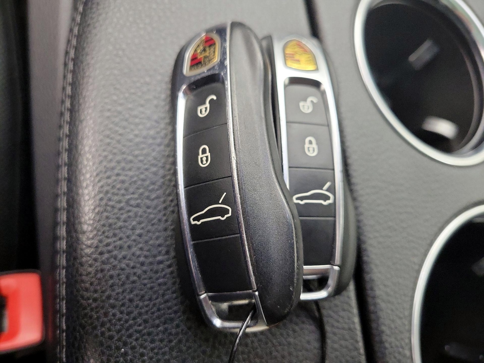 2018 Porsche Panamera S - Photo 25