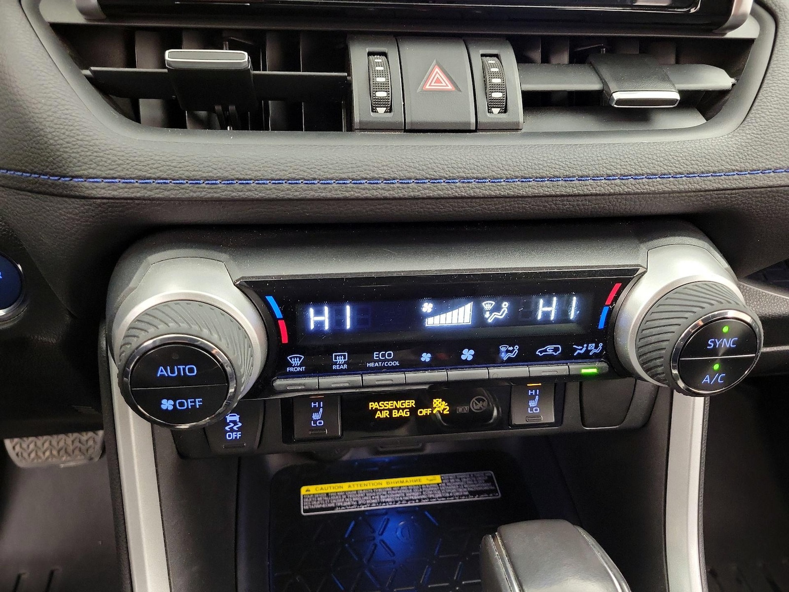 2021 Toyota RAV4 XSE - Photo 18