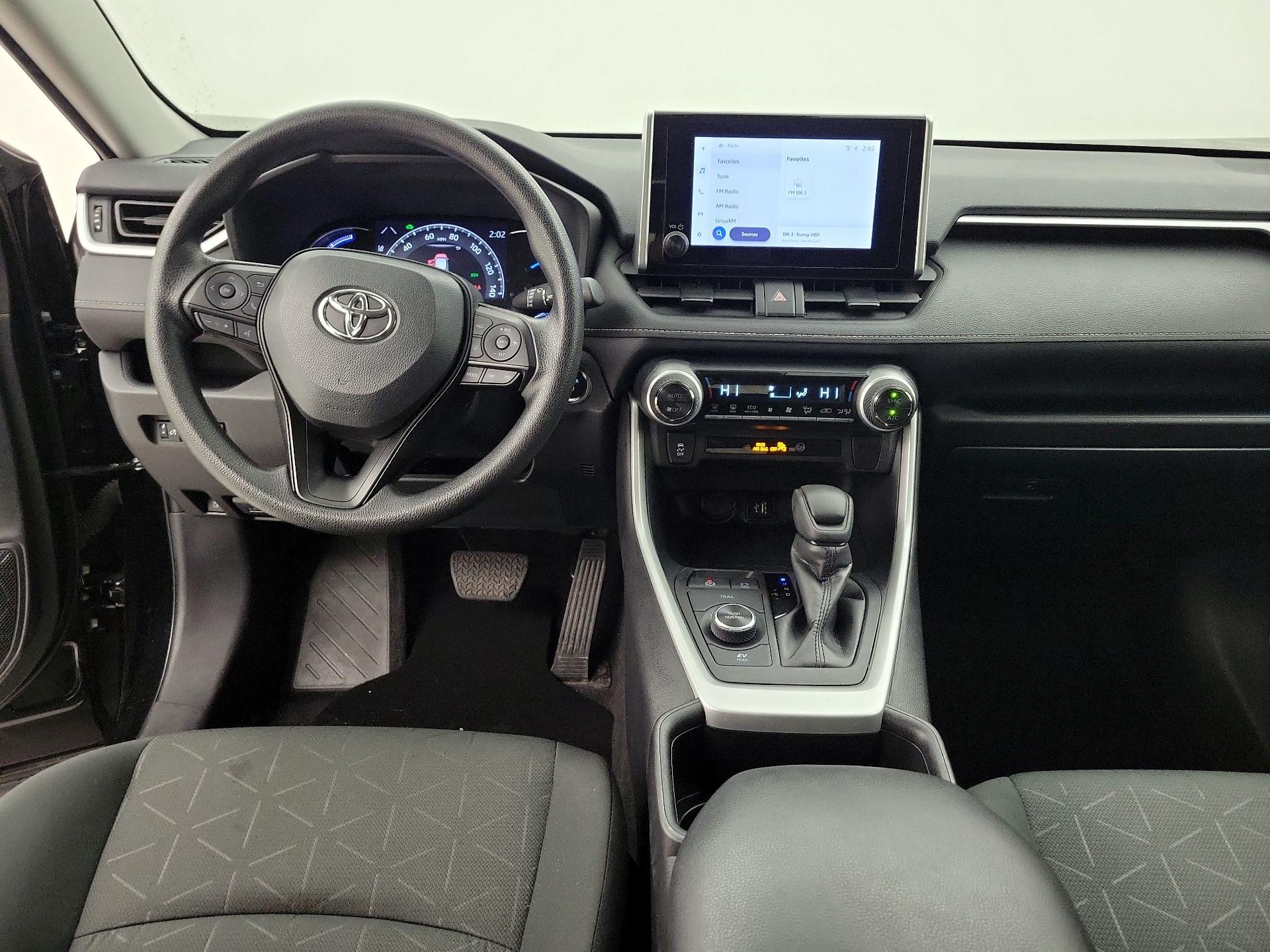 Thumbnail: 2024 Toyota RAV4 - 9