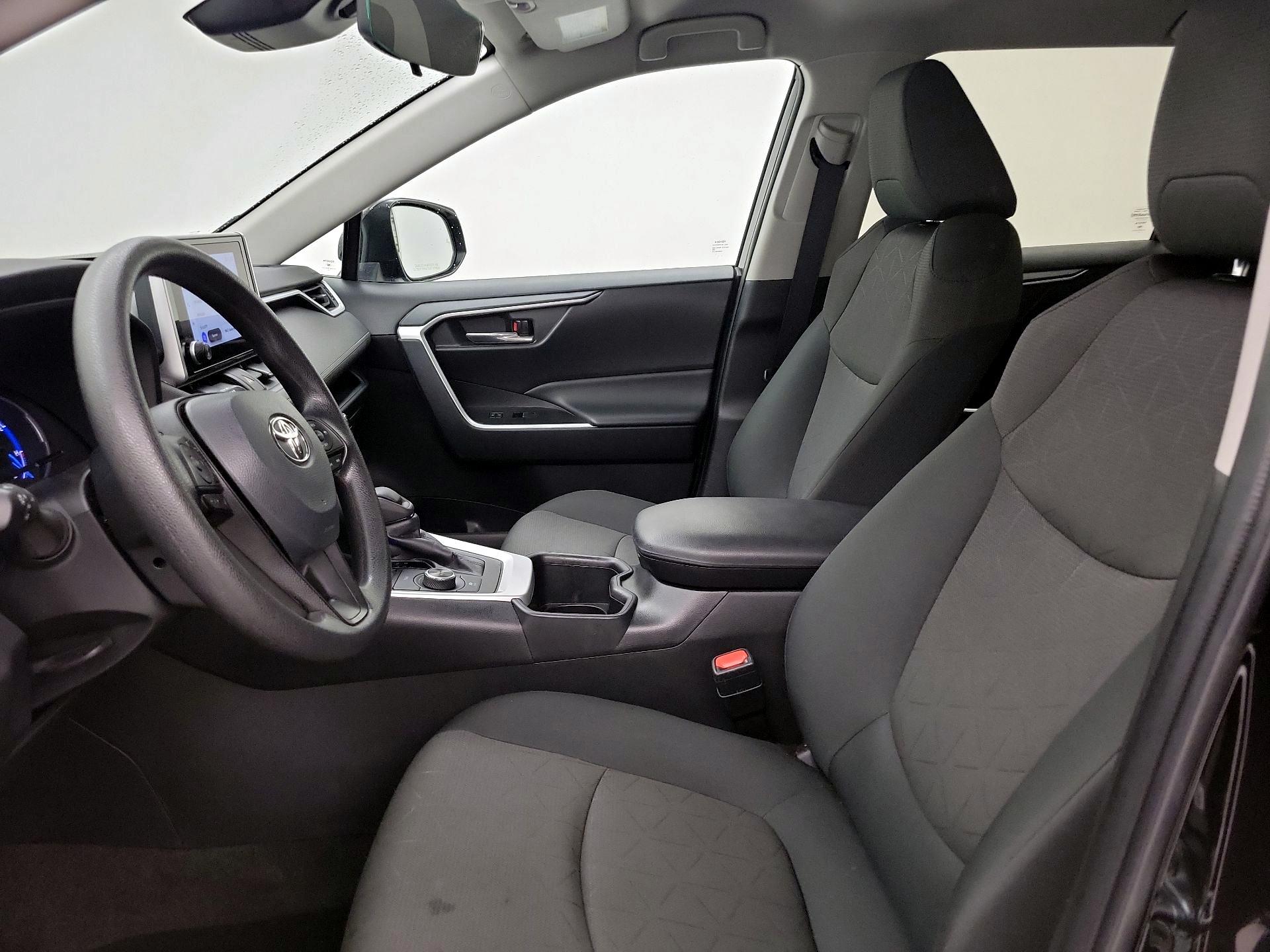 Thumbnail: 2024 Toyota RAV4 - 11