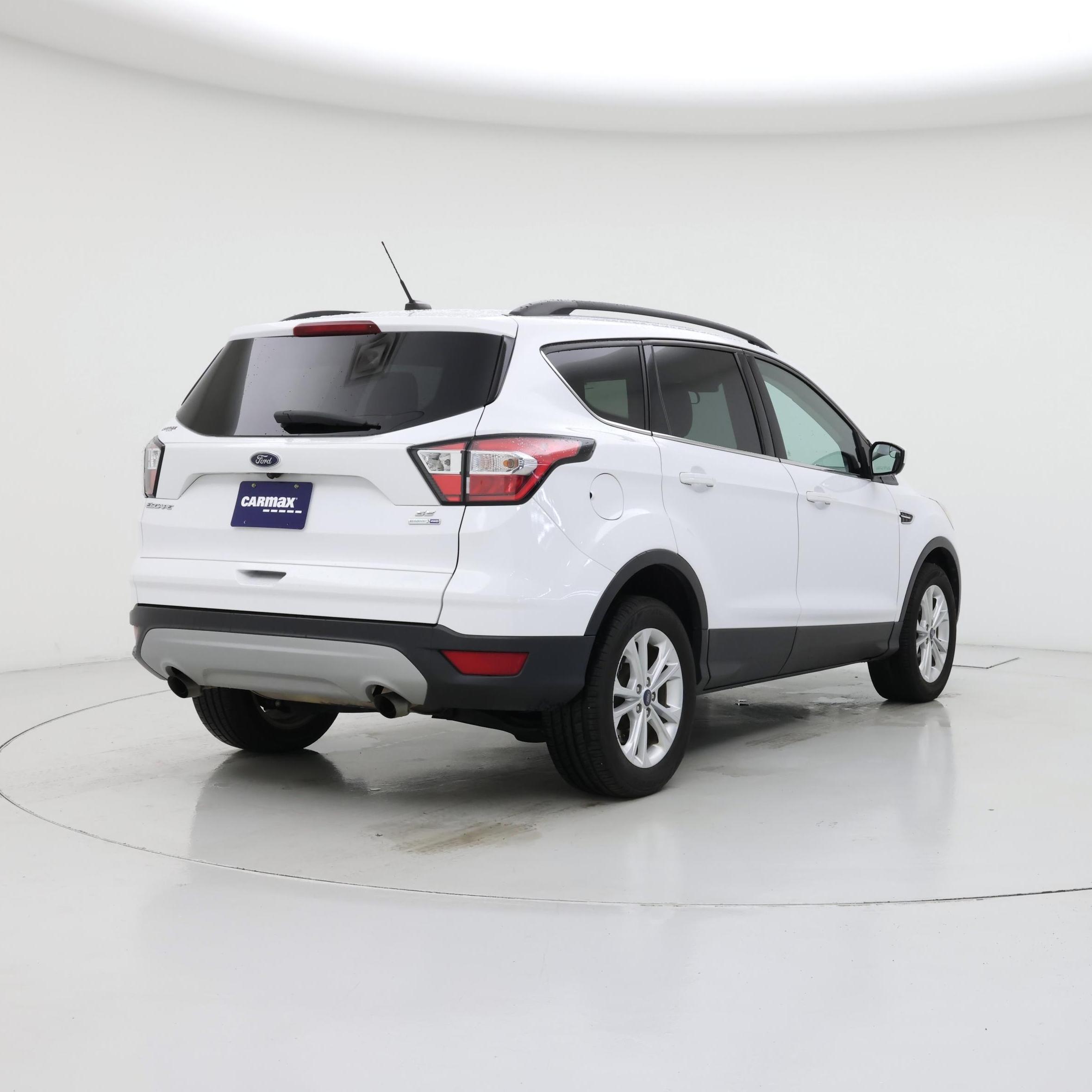 Thumbnail: 2018 Ford Escape - 8