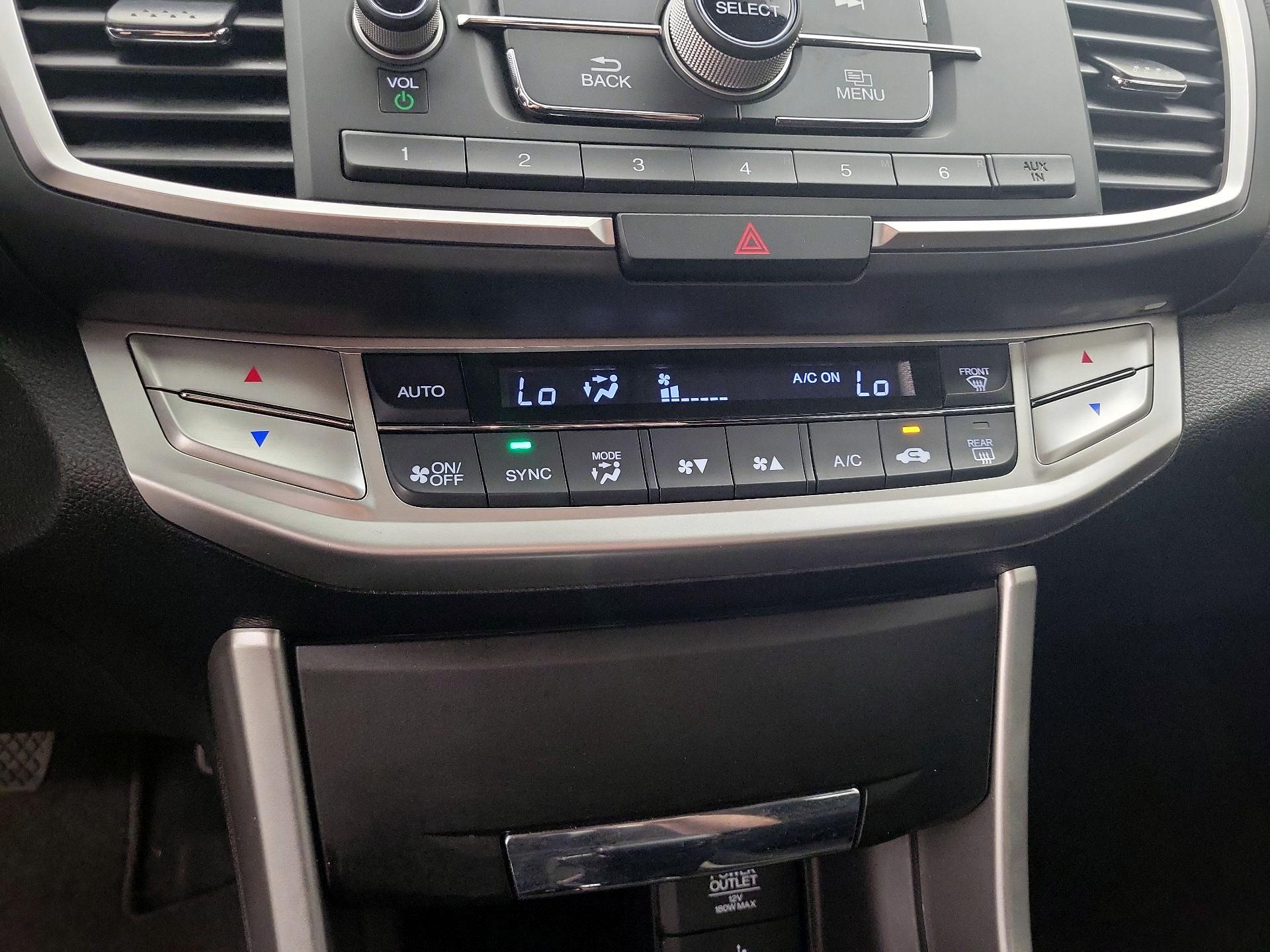 Thumbnail: 2014 Honda Accord - 16