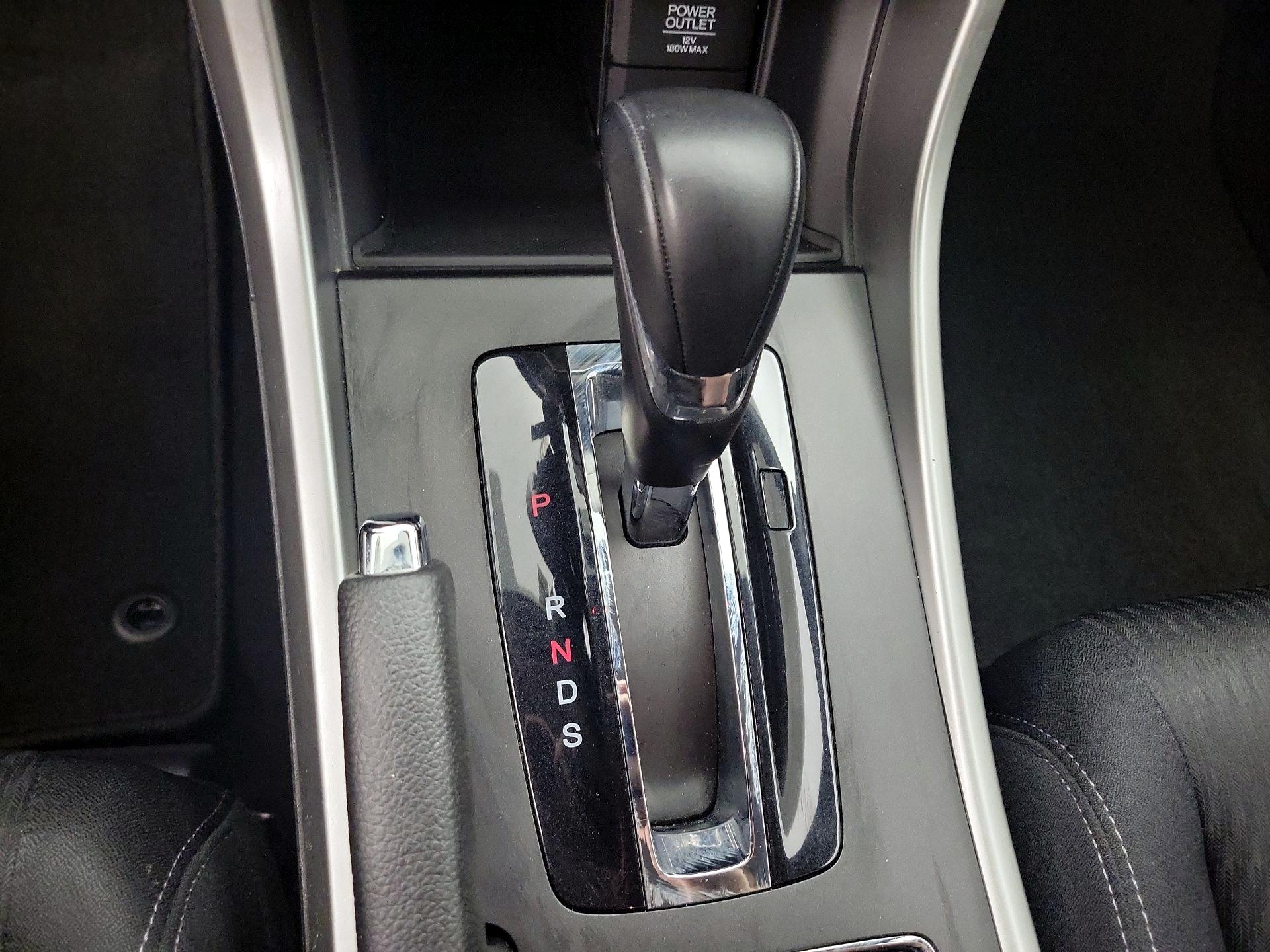 Thumbnail: 2014 Honda Accord - 17