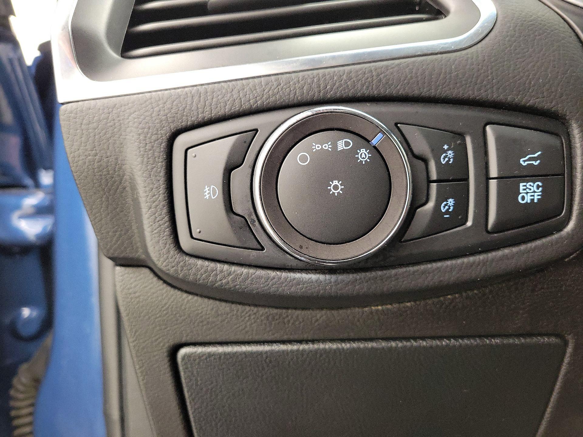 Thumbnail: 2019 Ford Edge - 13