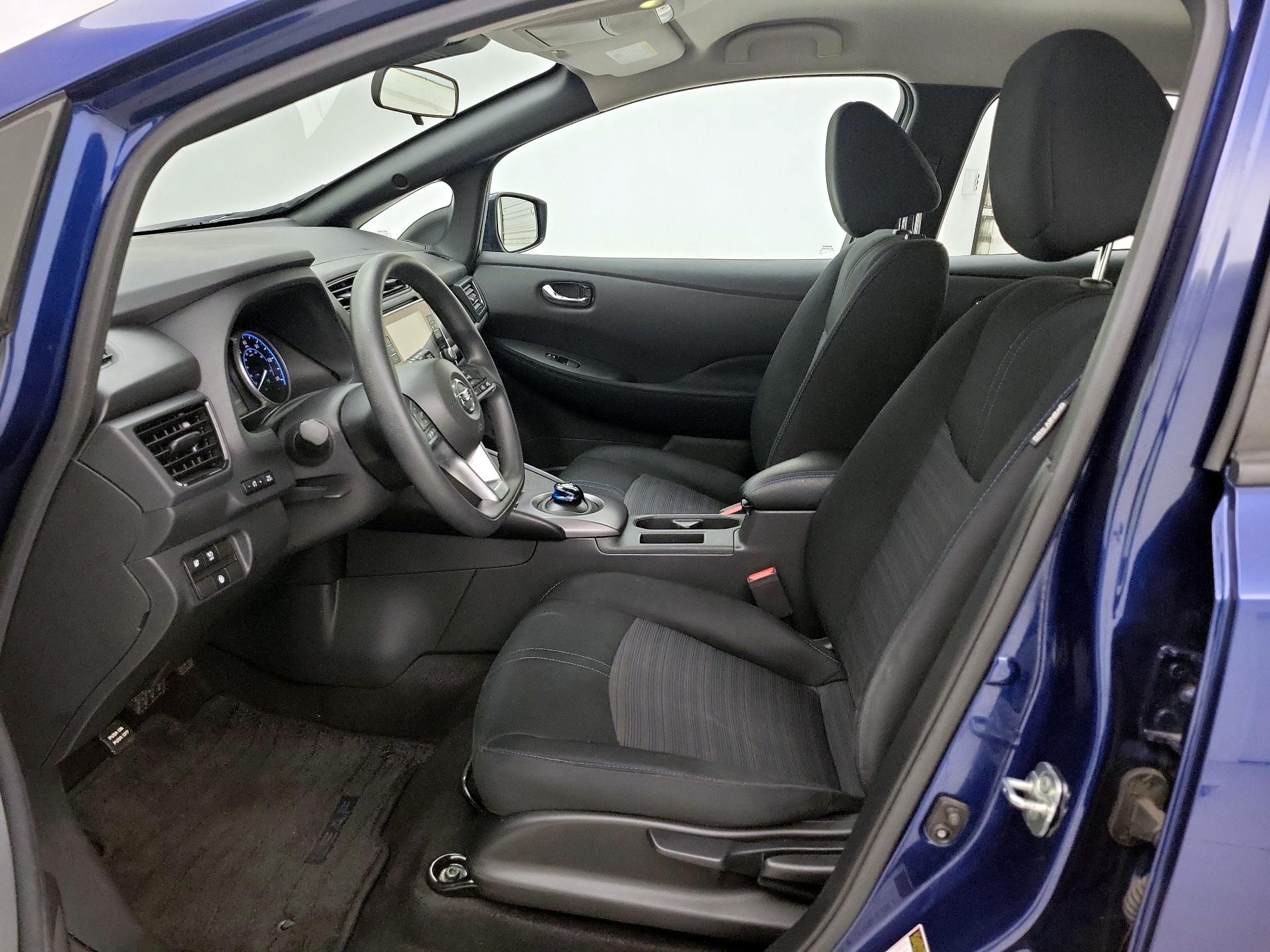 Thumbnail: 2021 Nissan Leaf - 11