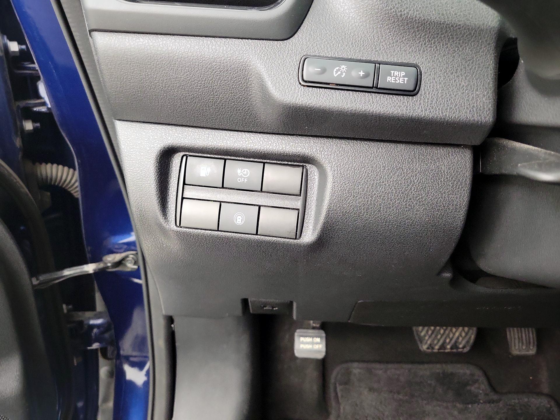 Thumbnail: 2021 Nissan Leaf - 13