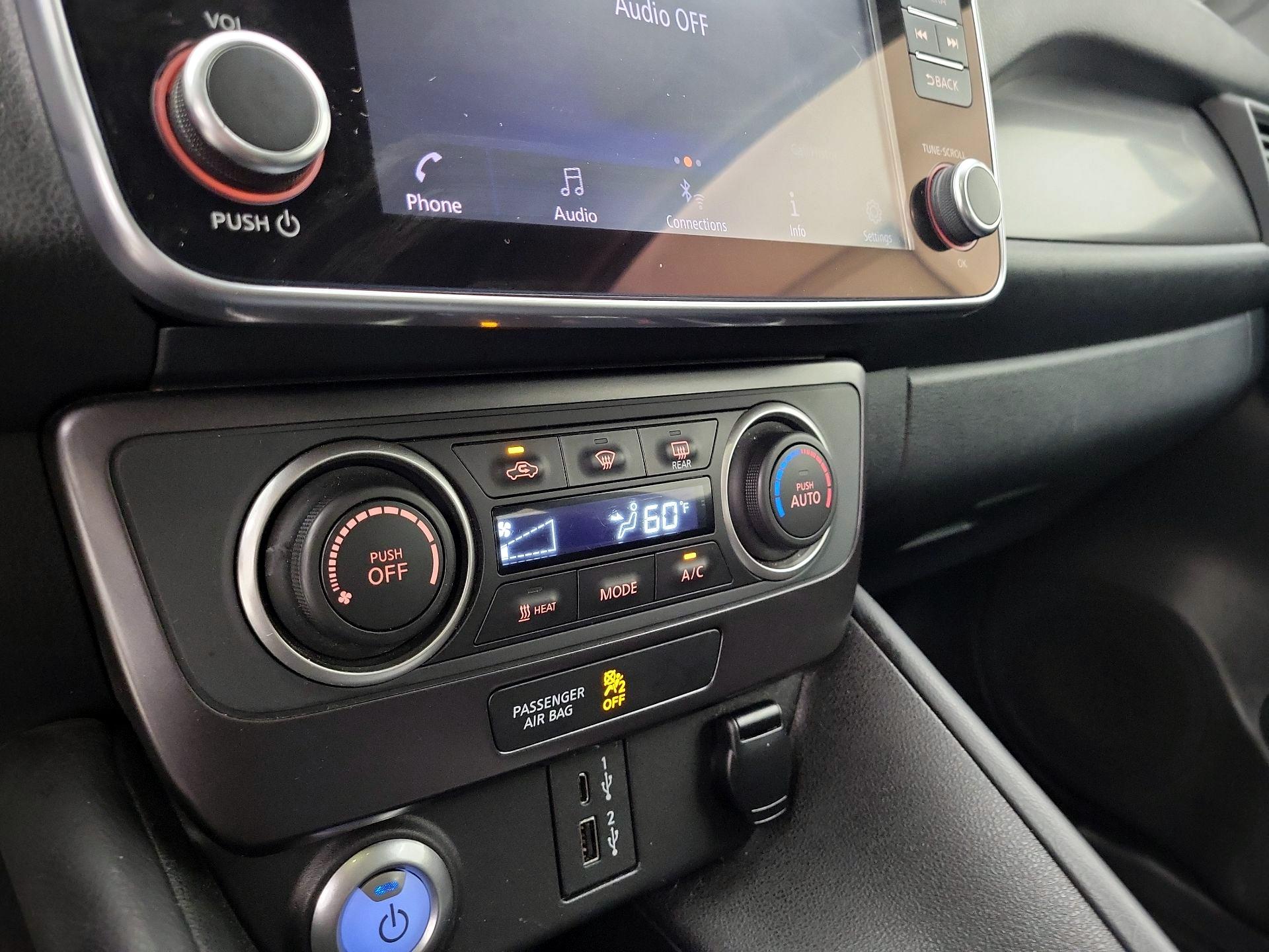 Thumbnail: 2021 Nissan Leaf - 16
