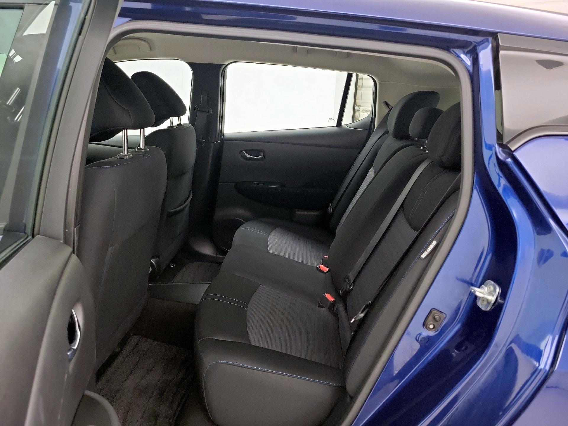 Thumbnail: 2021 Nissan Leaf - 19