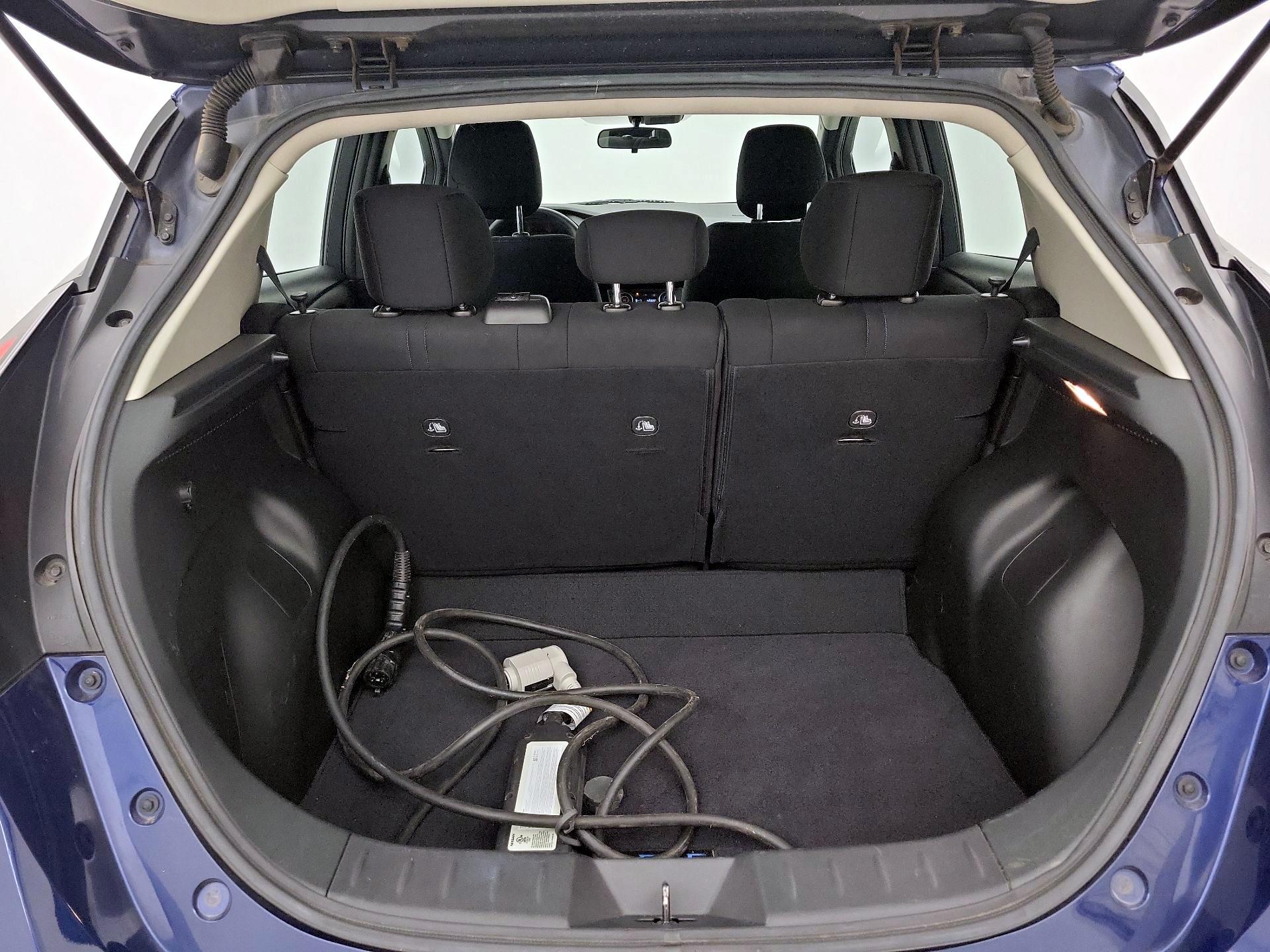 Thumbnail: 2021 Nissan Leaf - 20