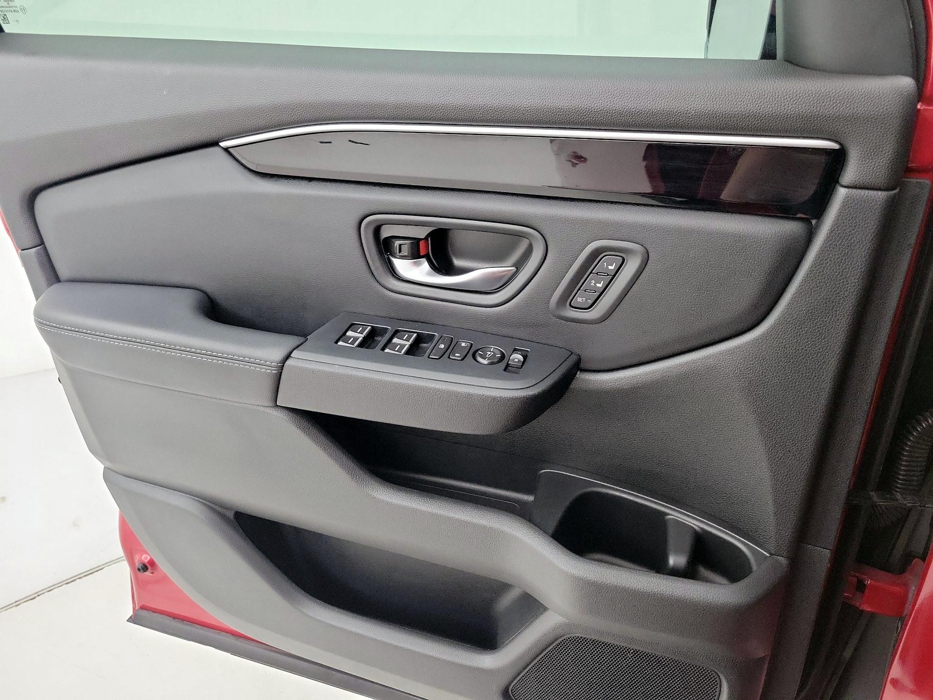 Thumbnail: 2024 Honda Pilot - 12