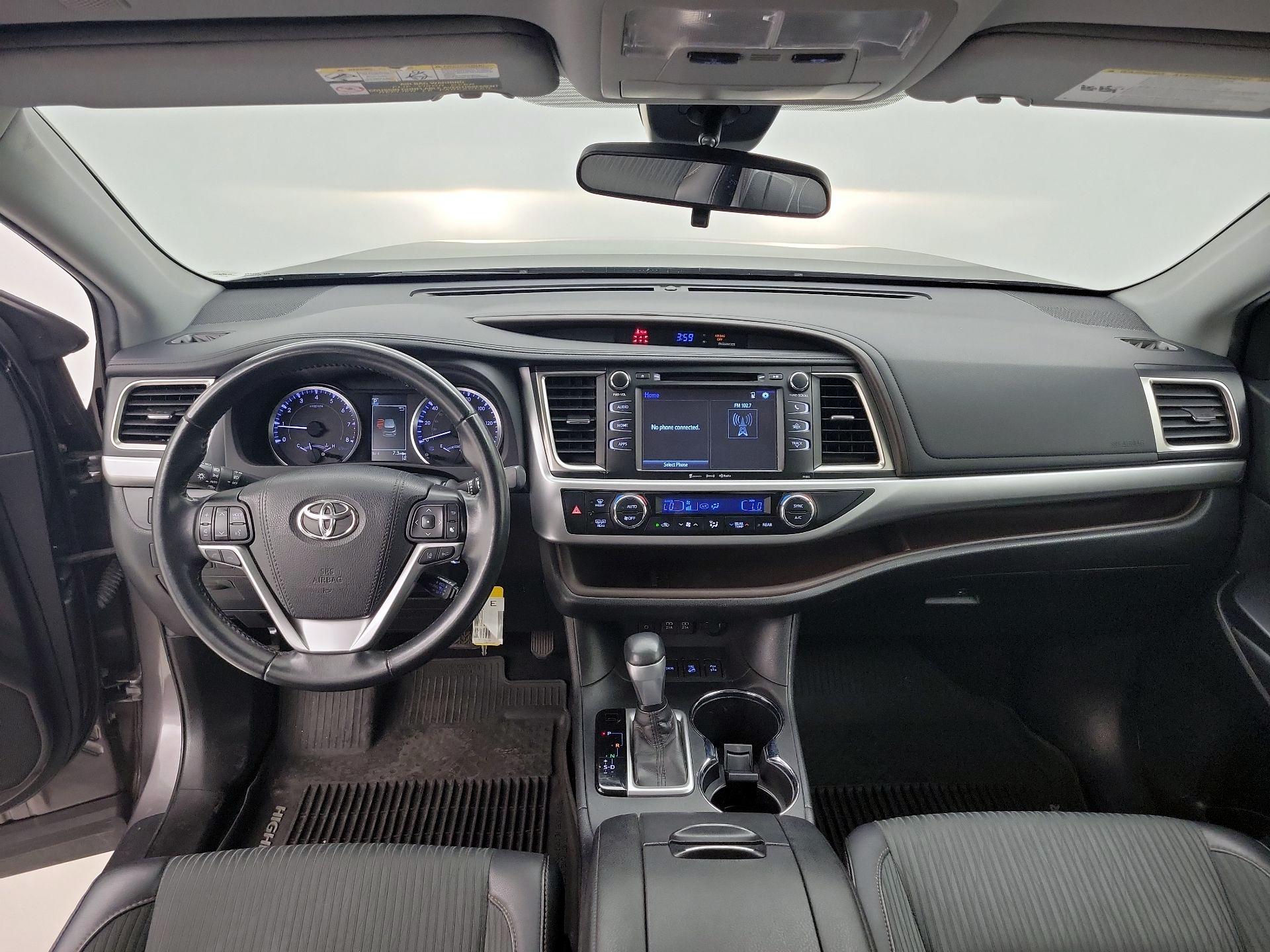 Thumbnail: 2019 Toyota Highlander - 9