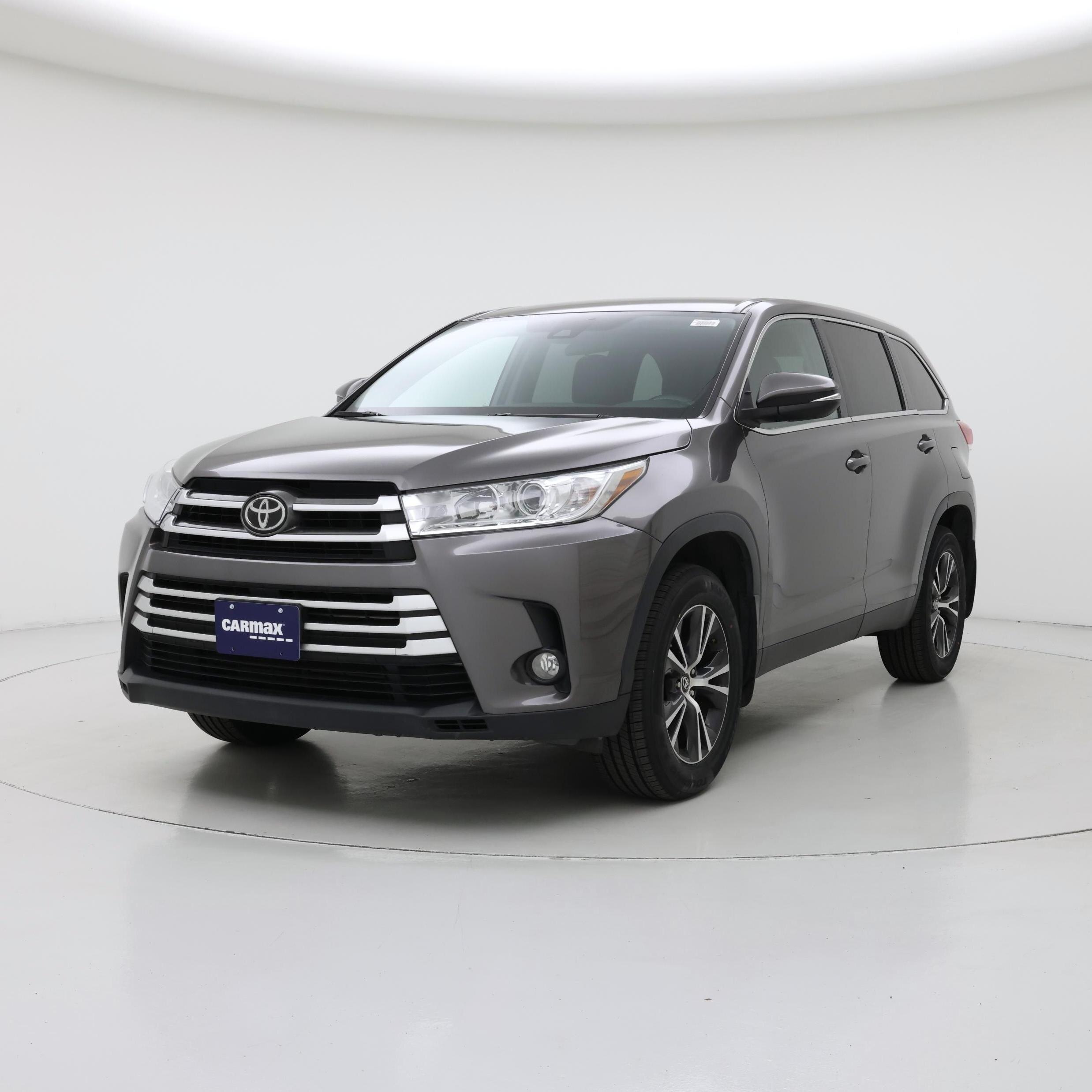Thumbnail: 2019 Toyota Highlander - 4