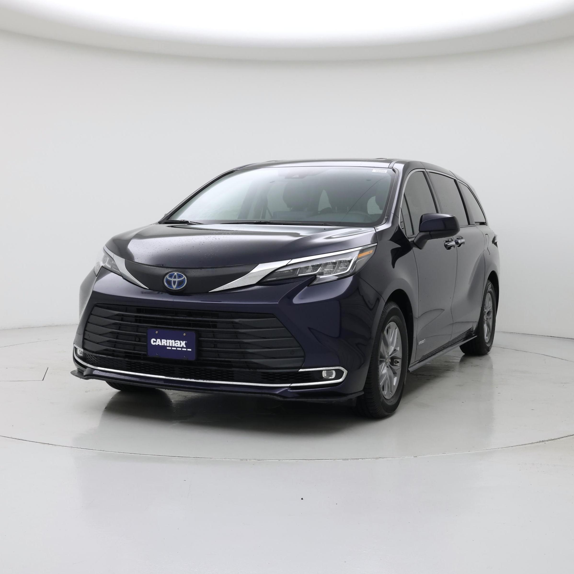 Thumbnail: 2021 Toyota Sienna - 4