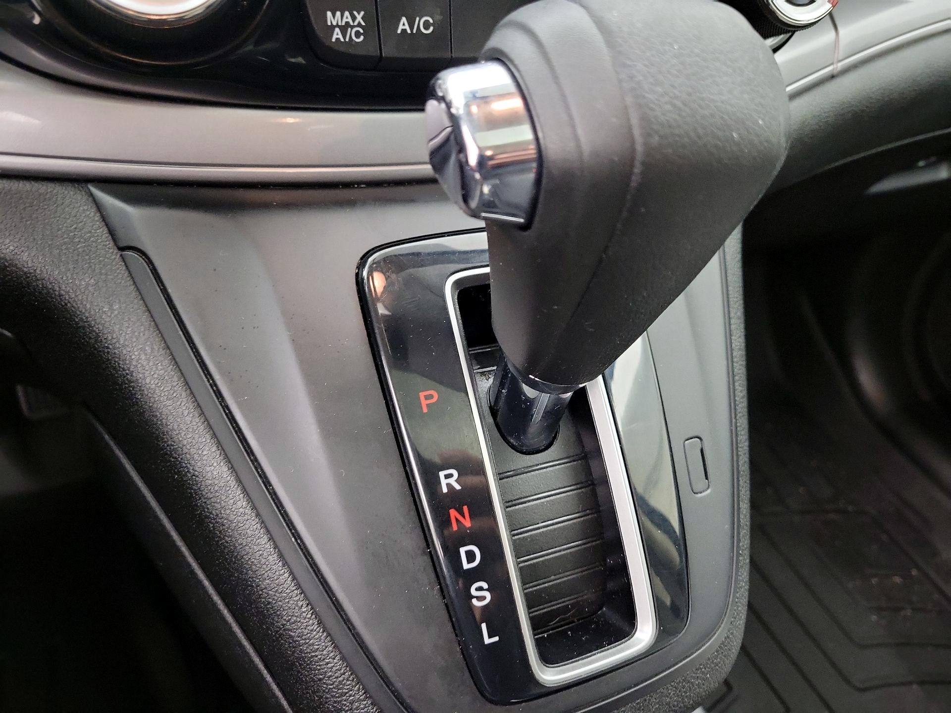 Thumbnail: 2015 Honda CR-V - 17