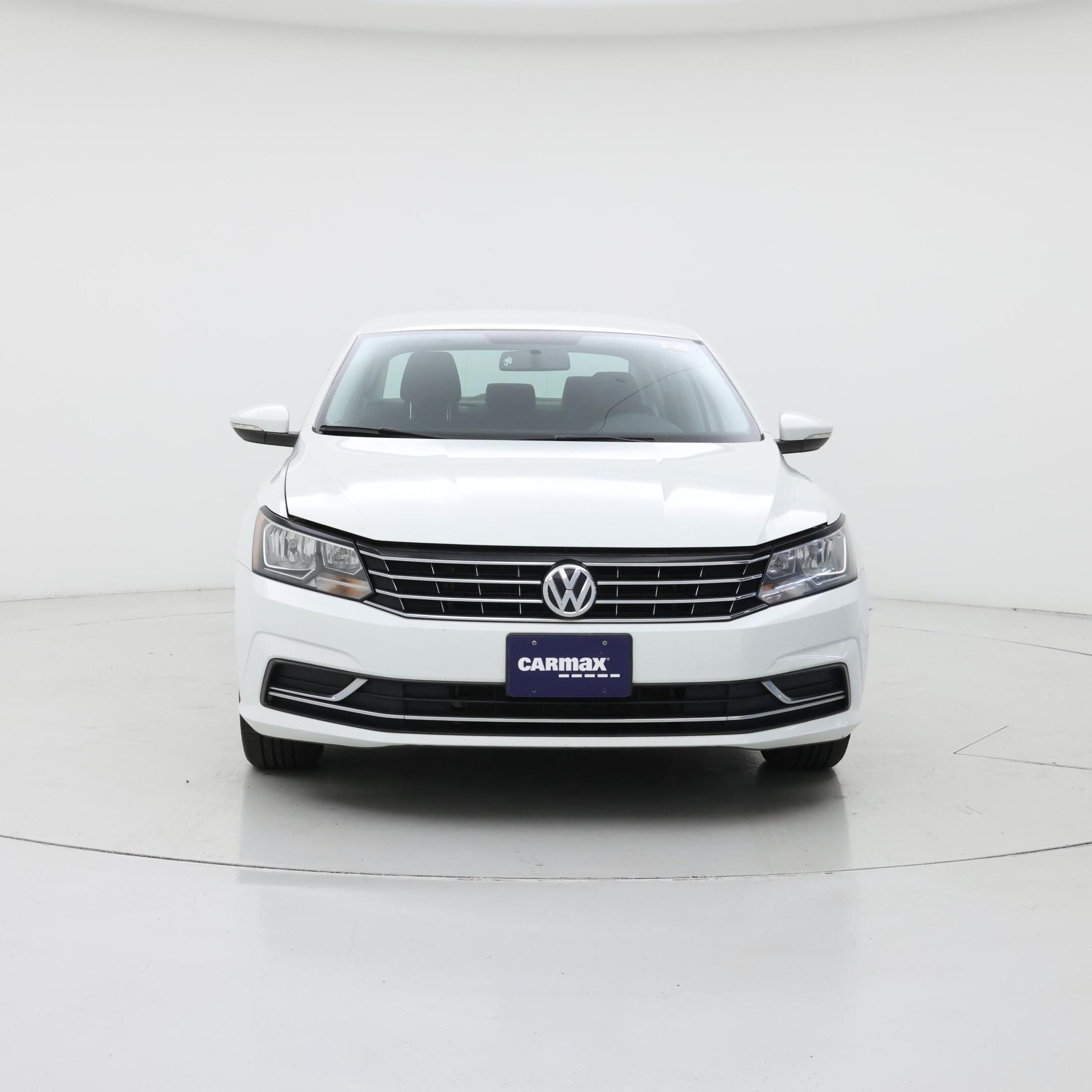 Thumbnail: 2016 Volkswagen Passat - 5