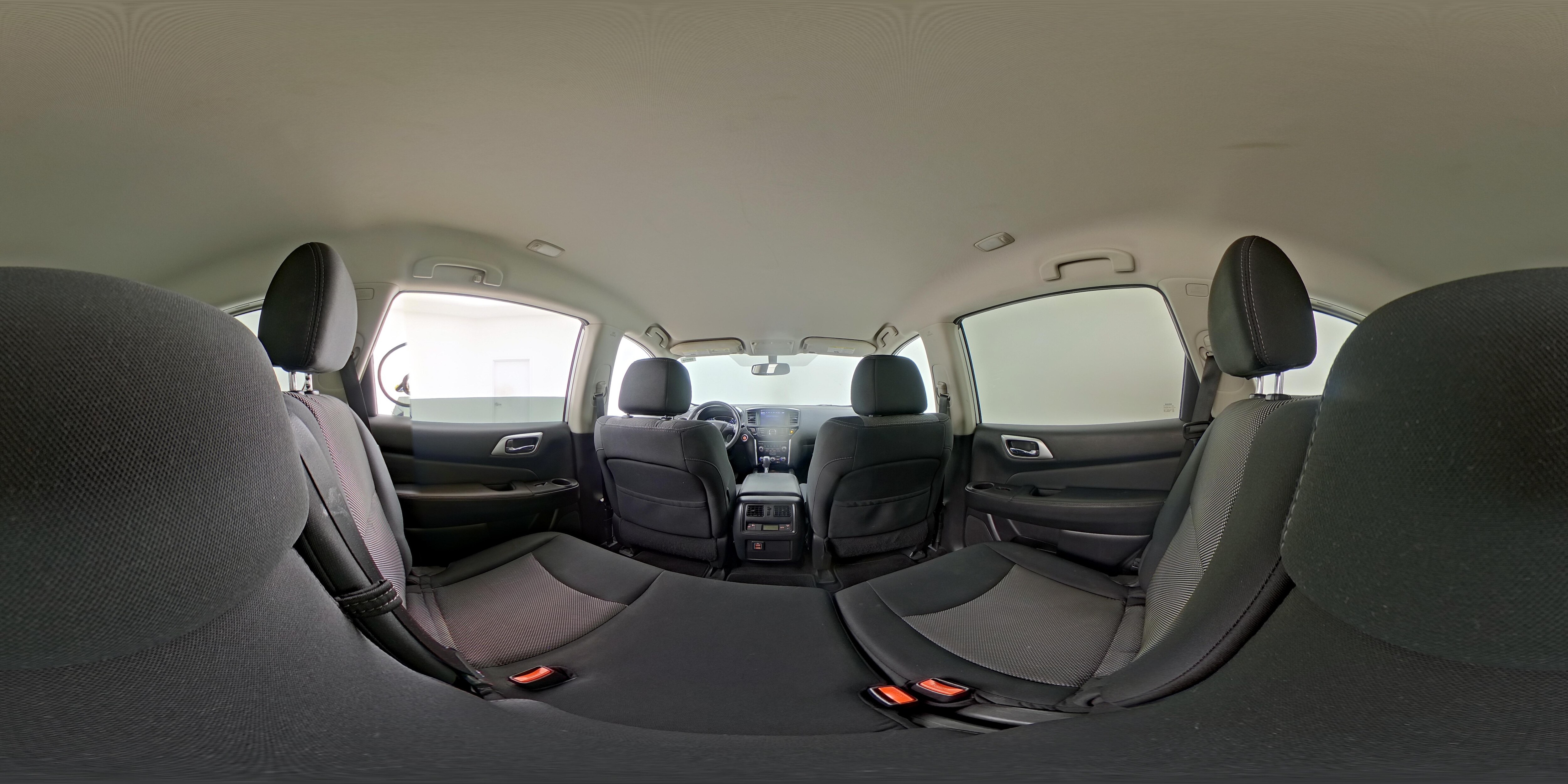 2018 Nissan Pathfinder SV - Photo 27