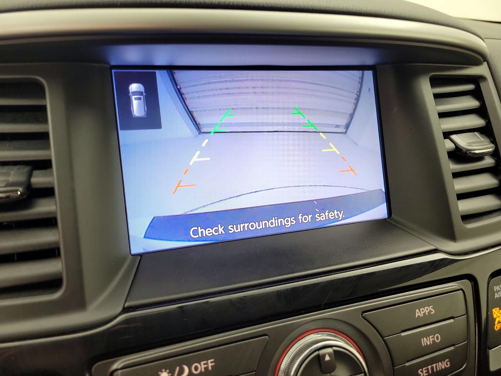 2018 Nissan Pathfinder SV - Photo 15