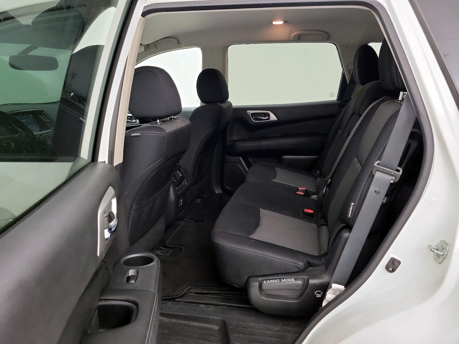 2018 Nissan Pathfinder SV - Photo 20