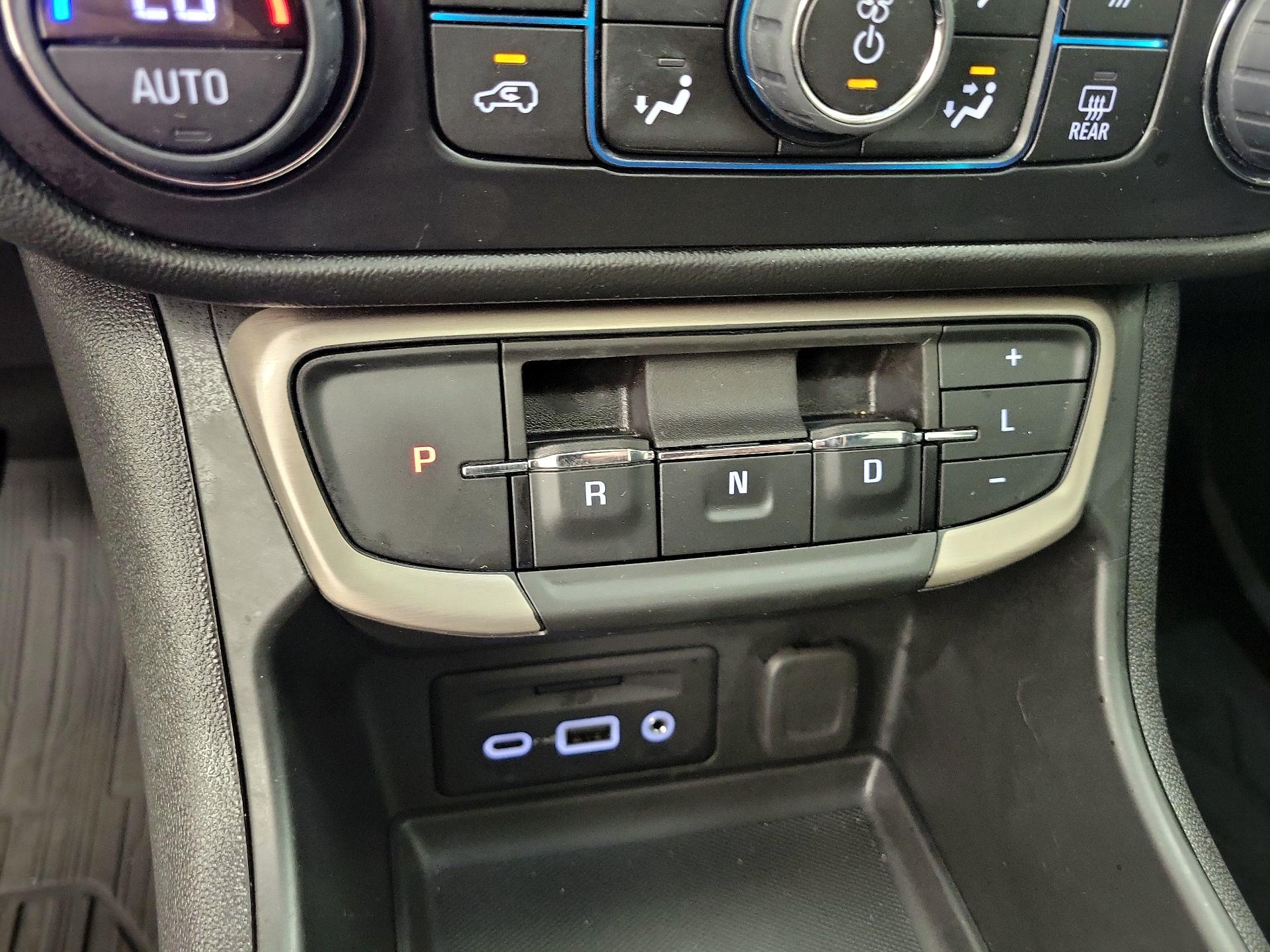 Thumbnail: 2022 GMC Terrain - 18
