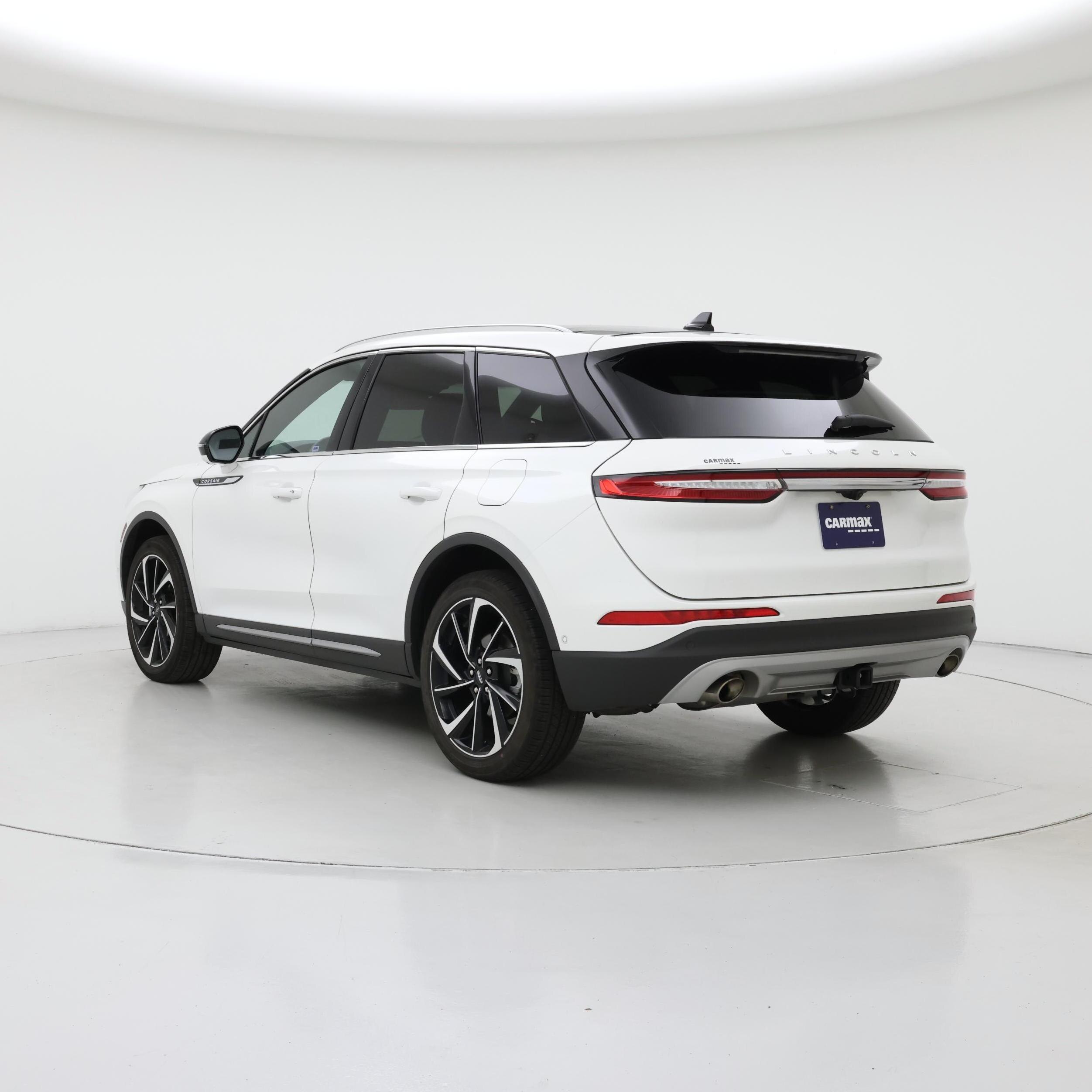 Thumbnail: 2023 Lincoln Corsair - 2