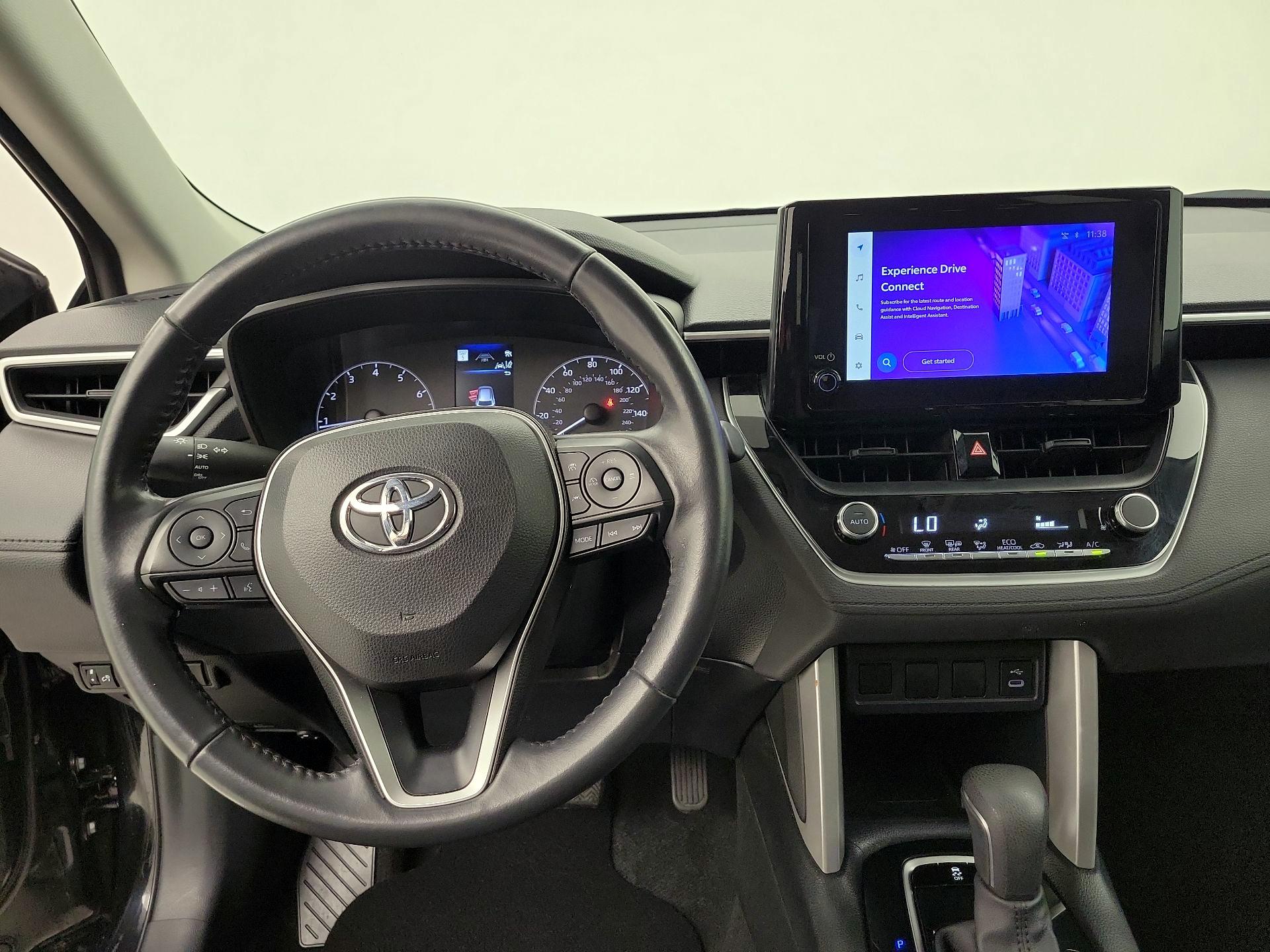 Thumbnail: 2023 Toyota Corolla Cross - 9