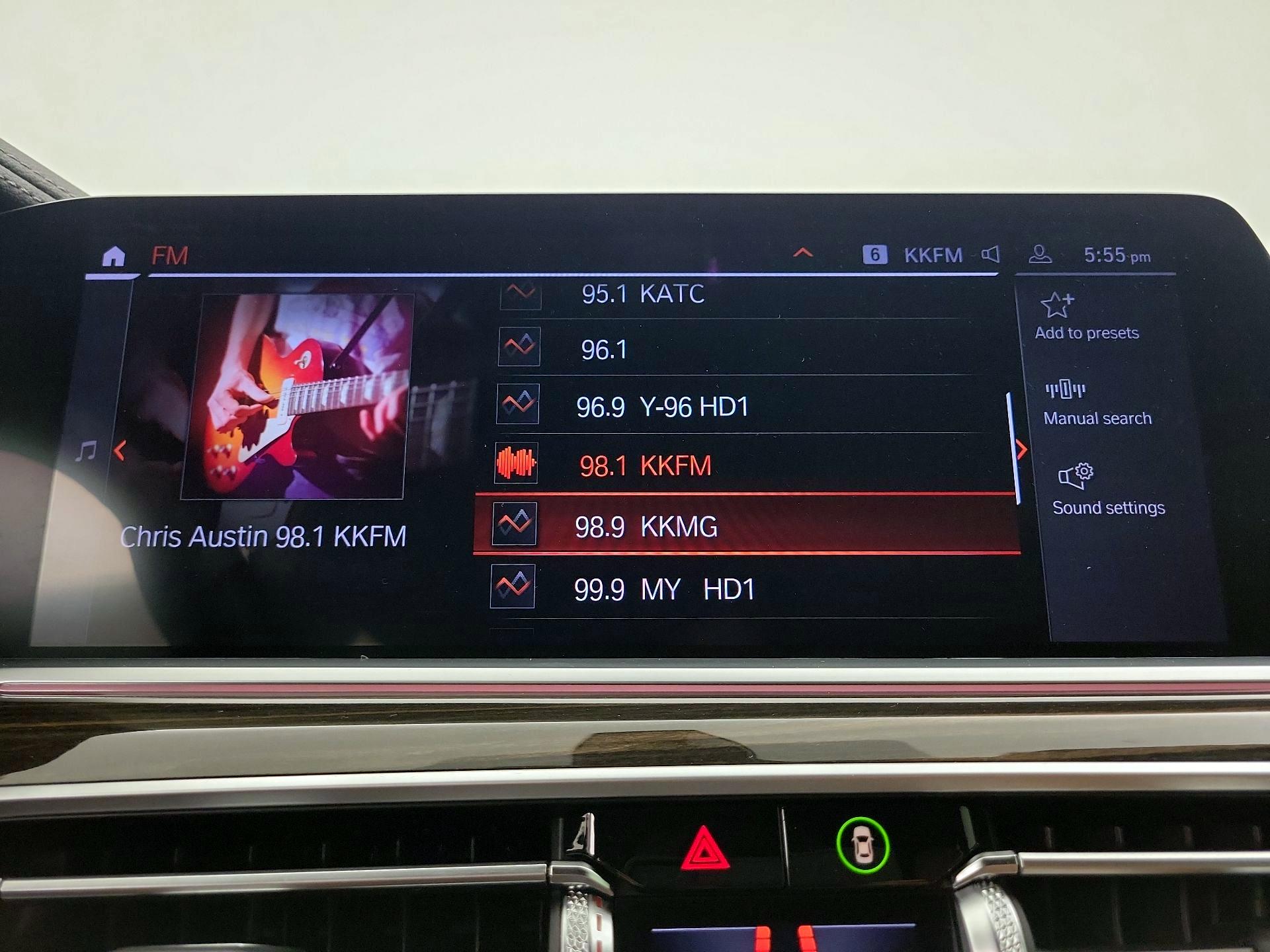 Thumbnail: 2021 BMW X7 - 15