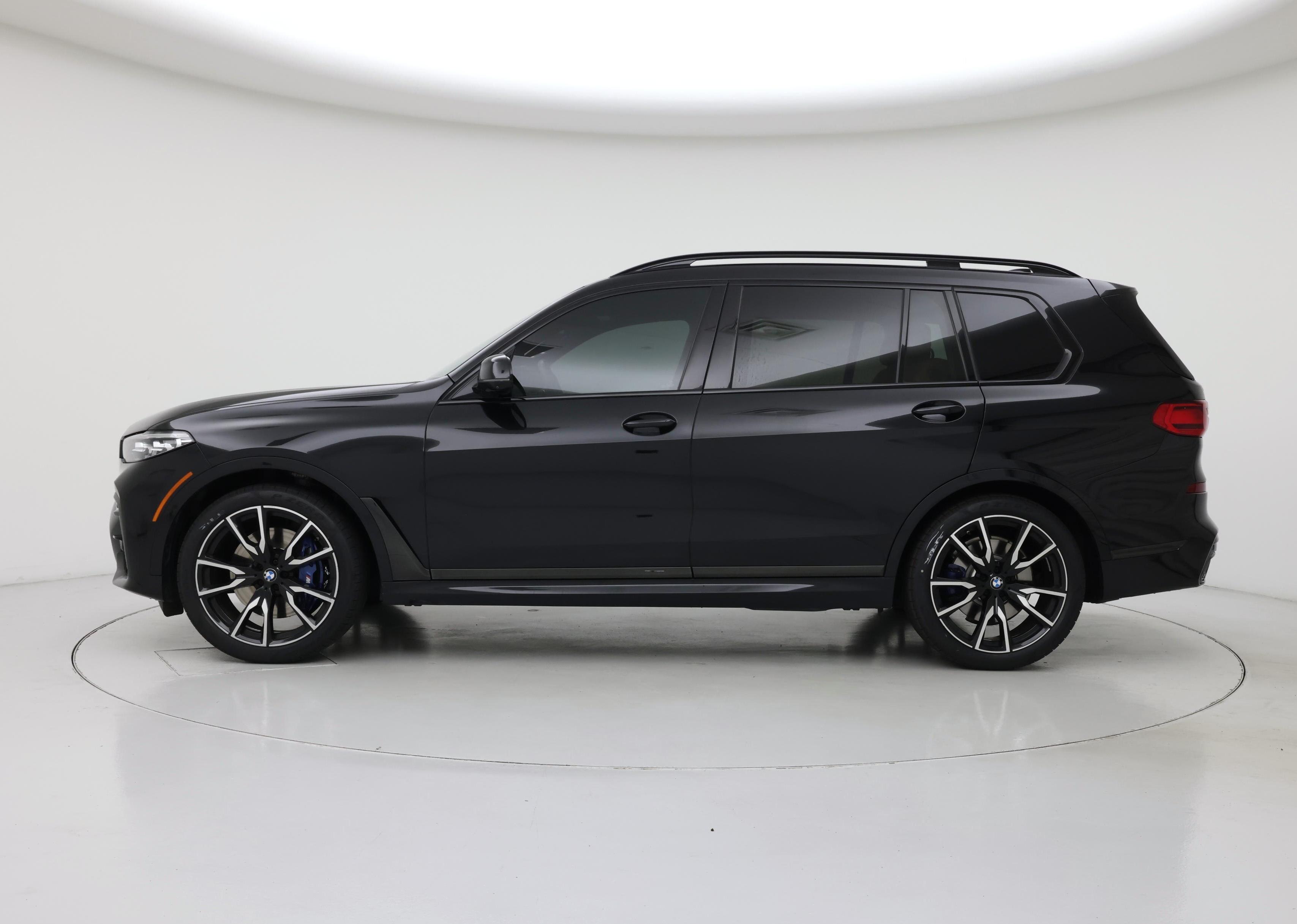 Thumbnail: 2021 BMW X7 - 3