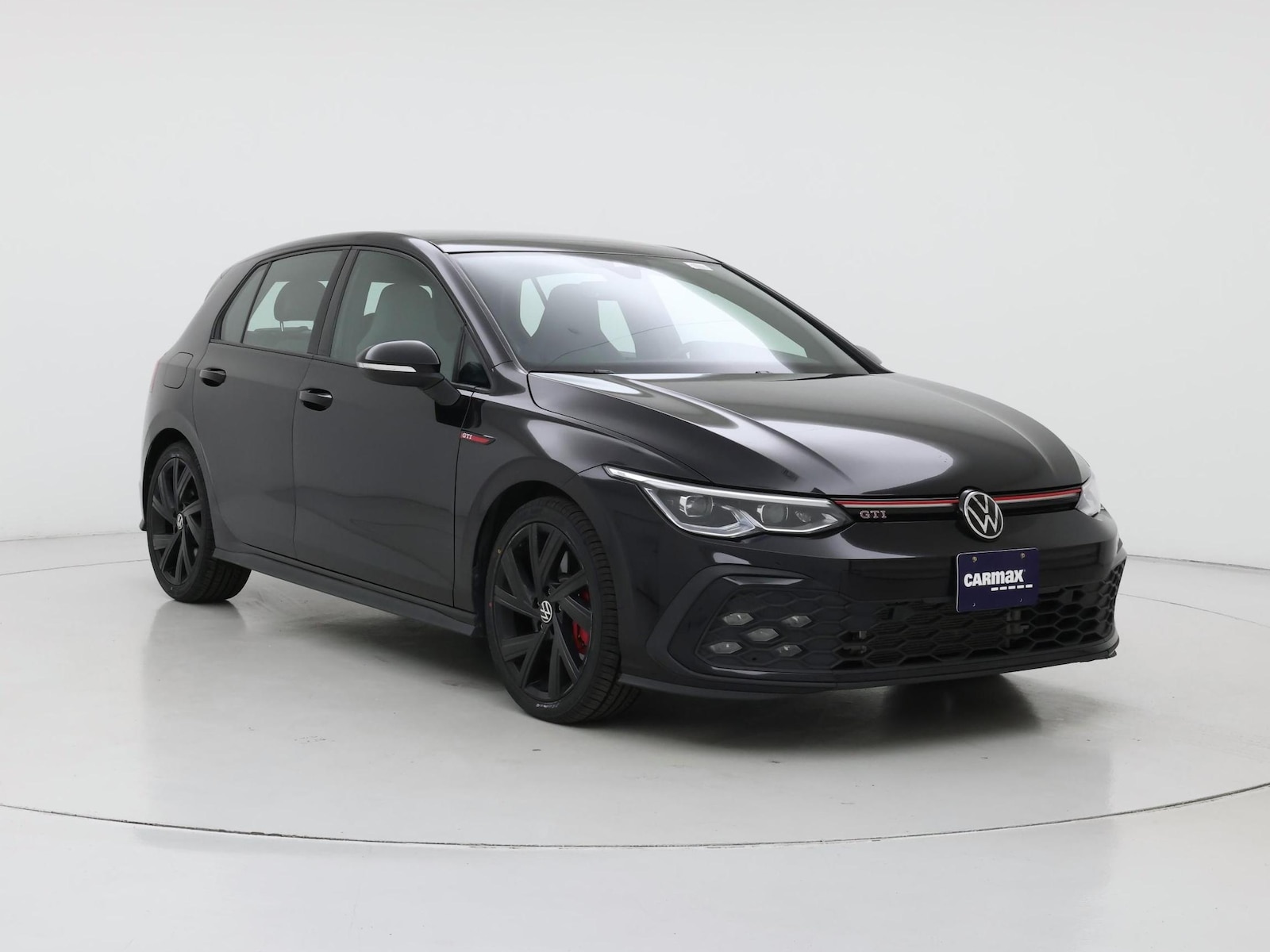 2022 Volkswagen Golf GTI SE - Photo 2