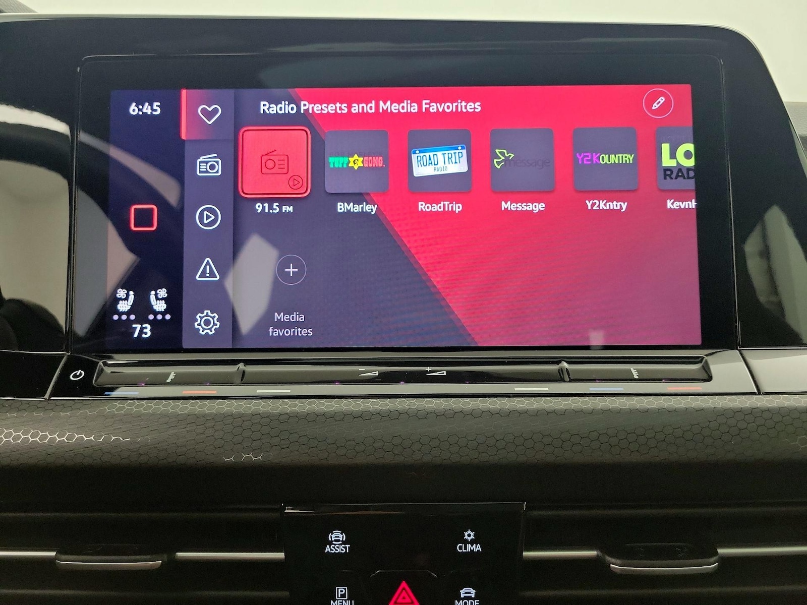 2022 Volkswagen Golf GTI SE - Photo 16