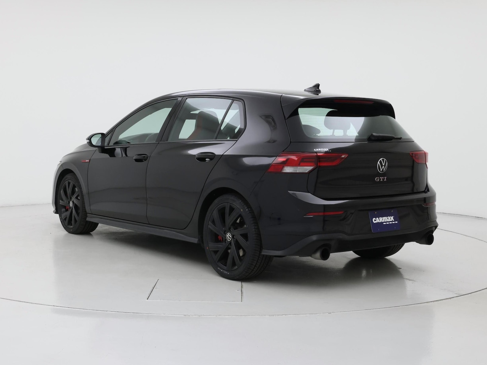 2022 Volkswagen Golf GTI SE - Photo 3