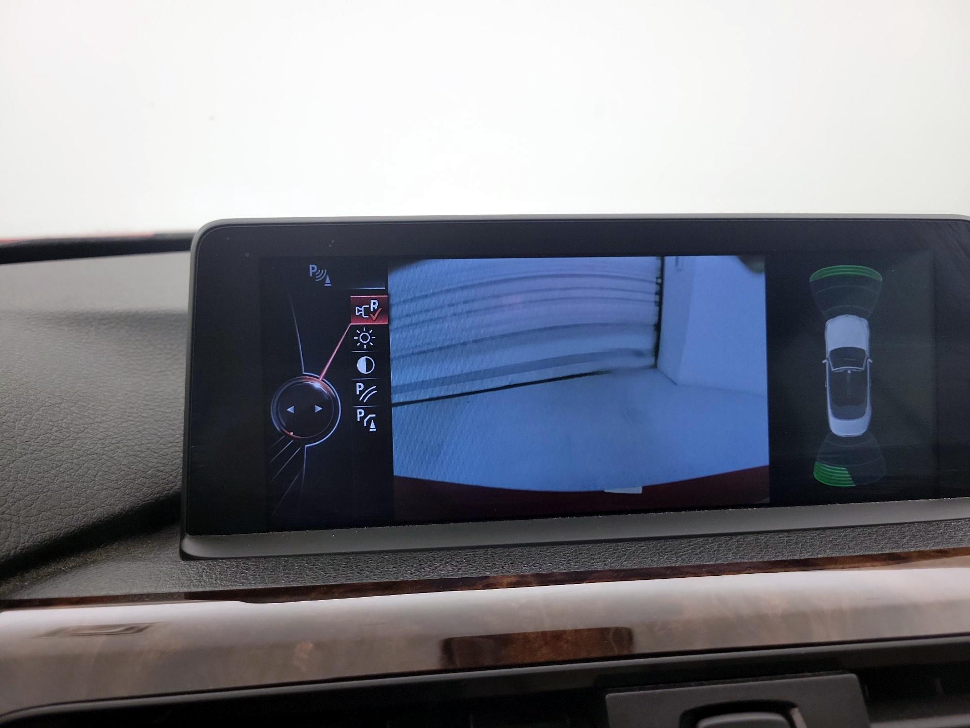 Thumbnail: 2015 BMW 4 Series - 15