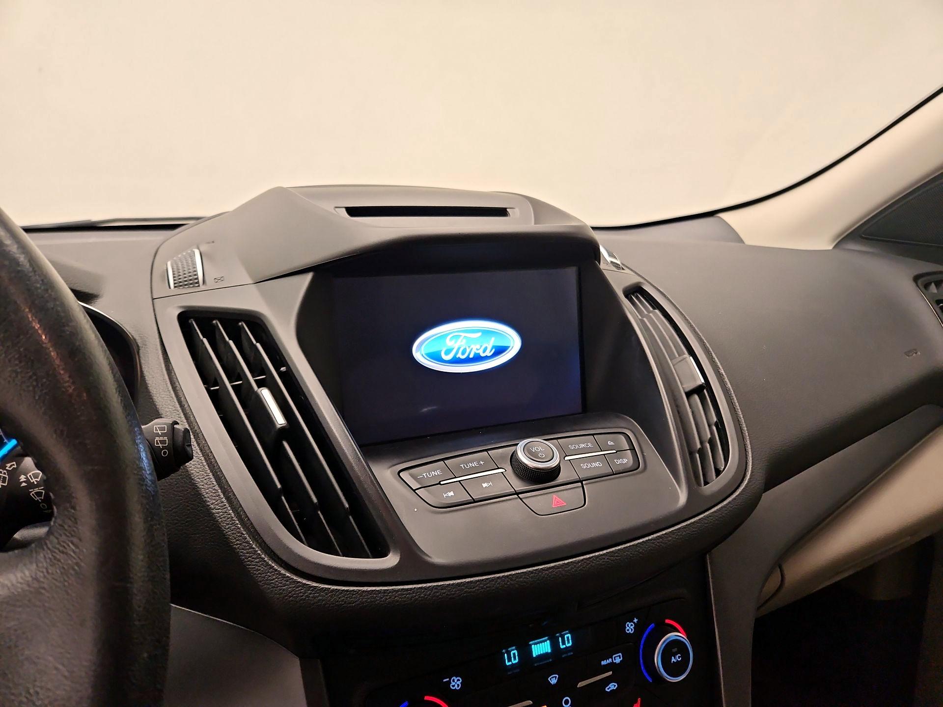 Thumbnail: 2018 Ford Escape - 15