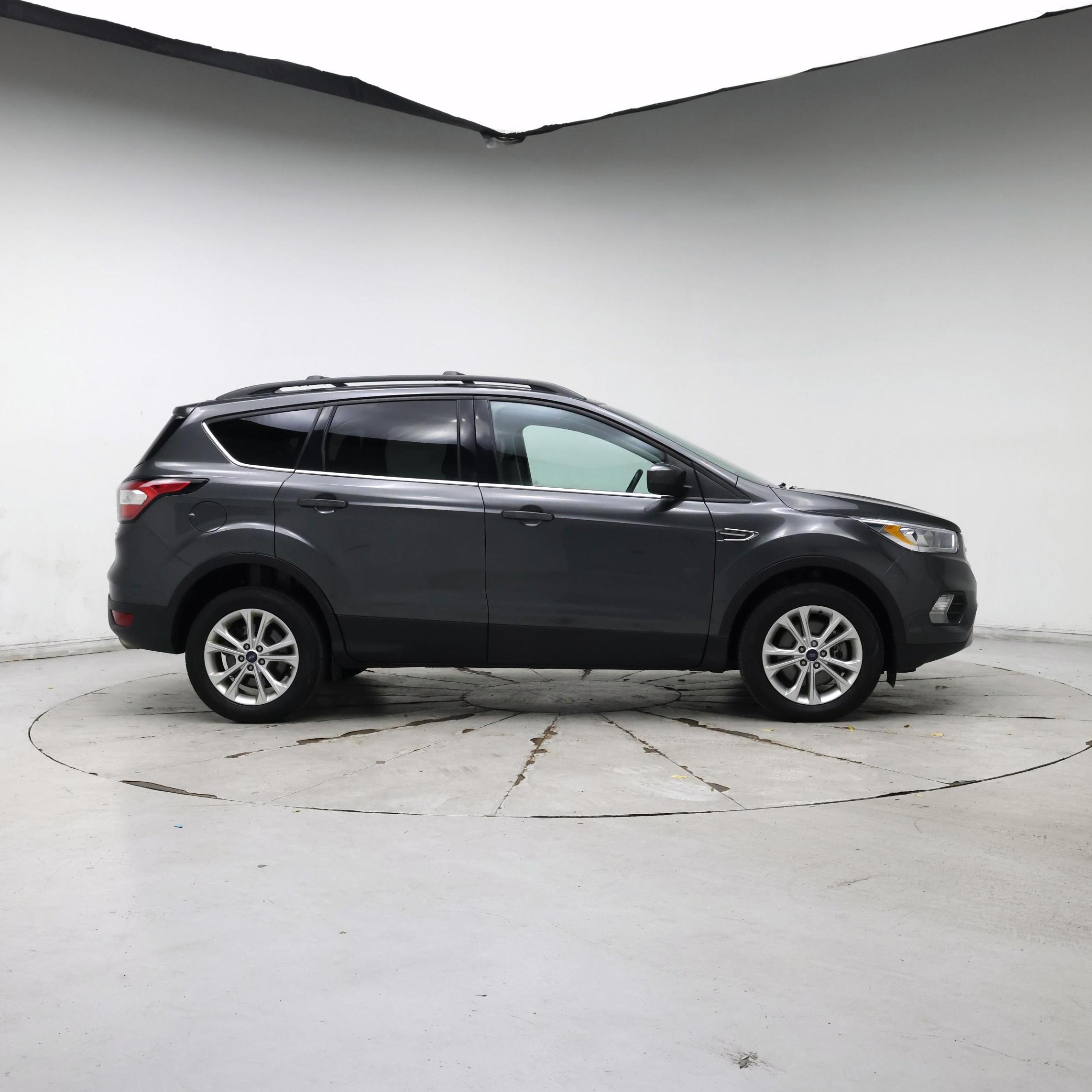 Thumbnail: 2018 Ford Escape - 7