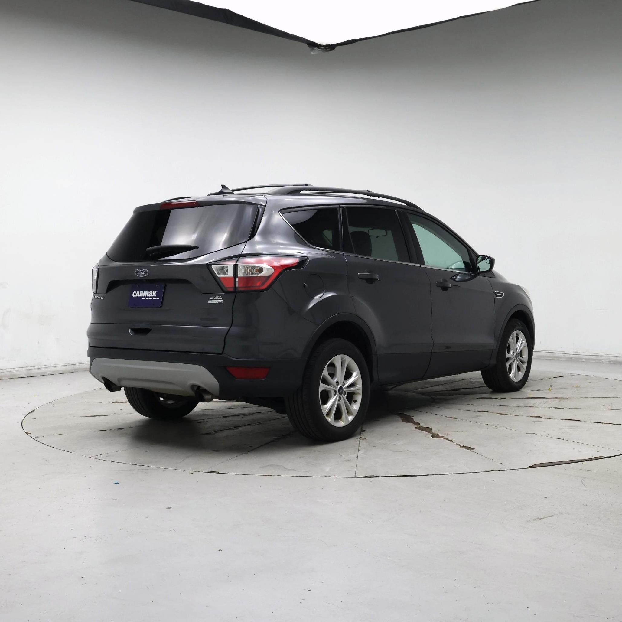 Thumbnail: 2018 Ford Escape - 8