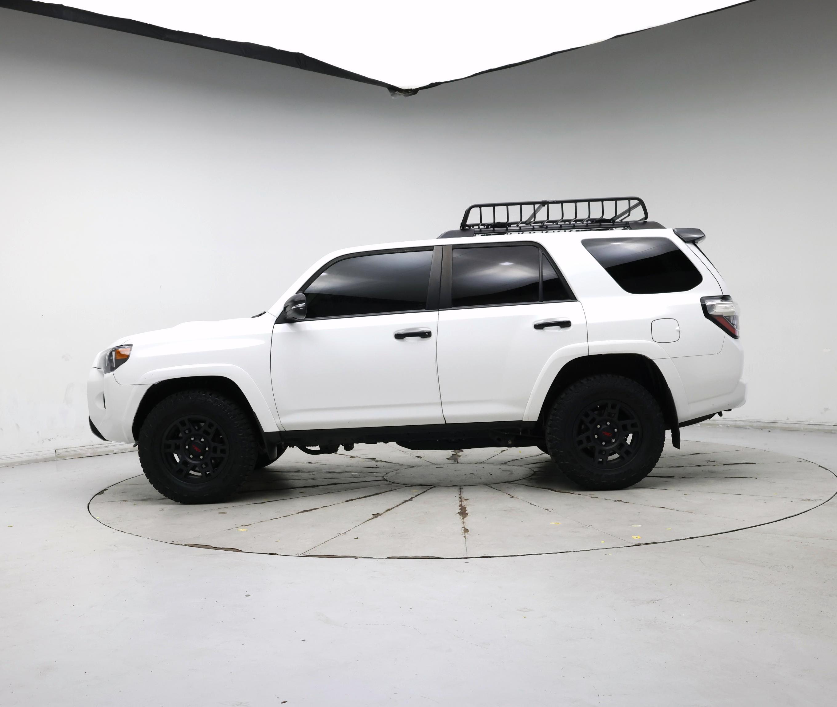 Thumbnail: 2021 Toyota 4Runner - 3