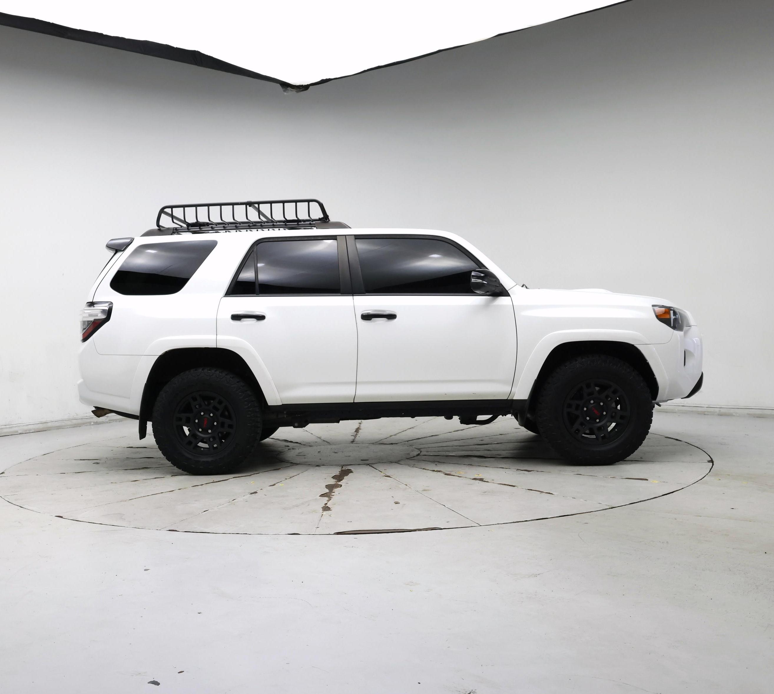 Thumbnail: 2021 Toyota 4Runner - 7