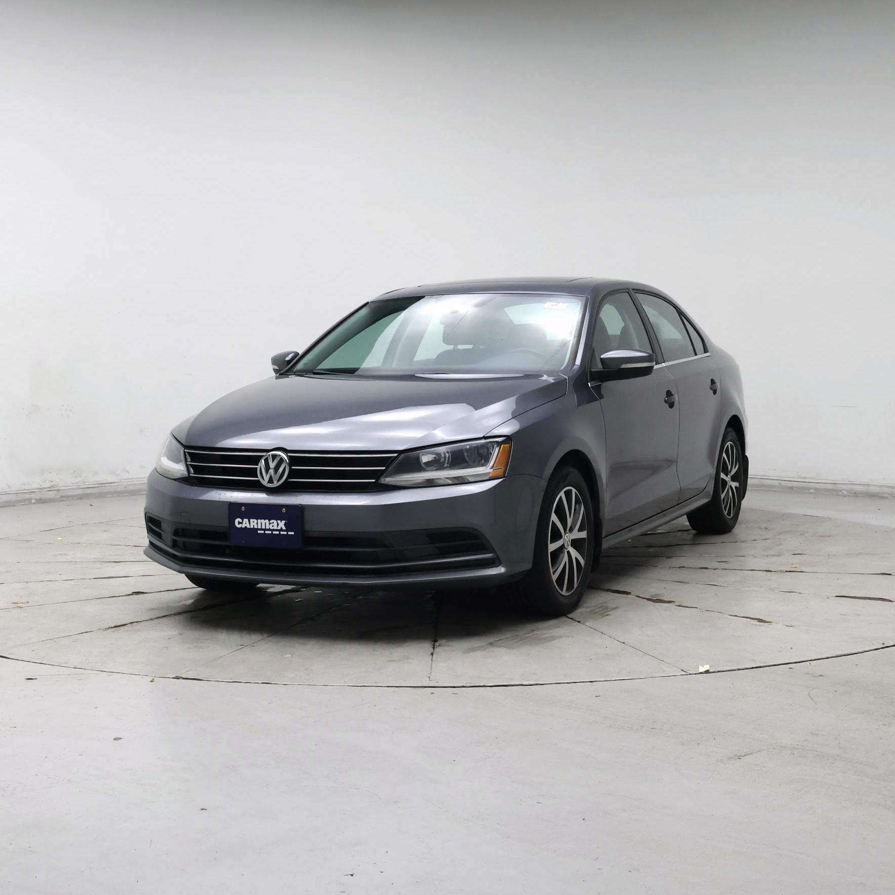 Thumbnail: 2017 Volkswagen Jetta - 4