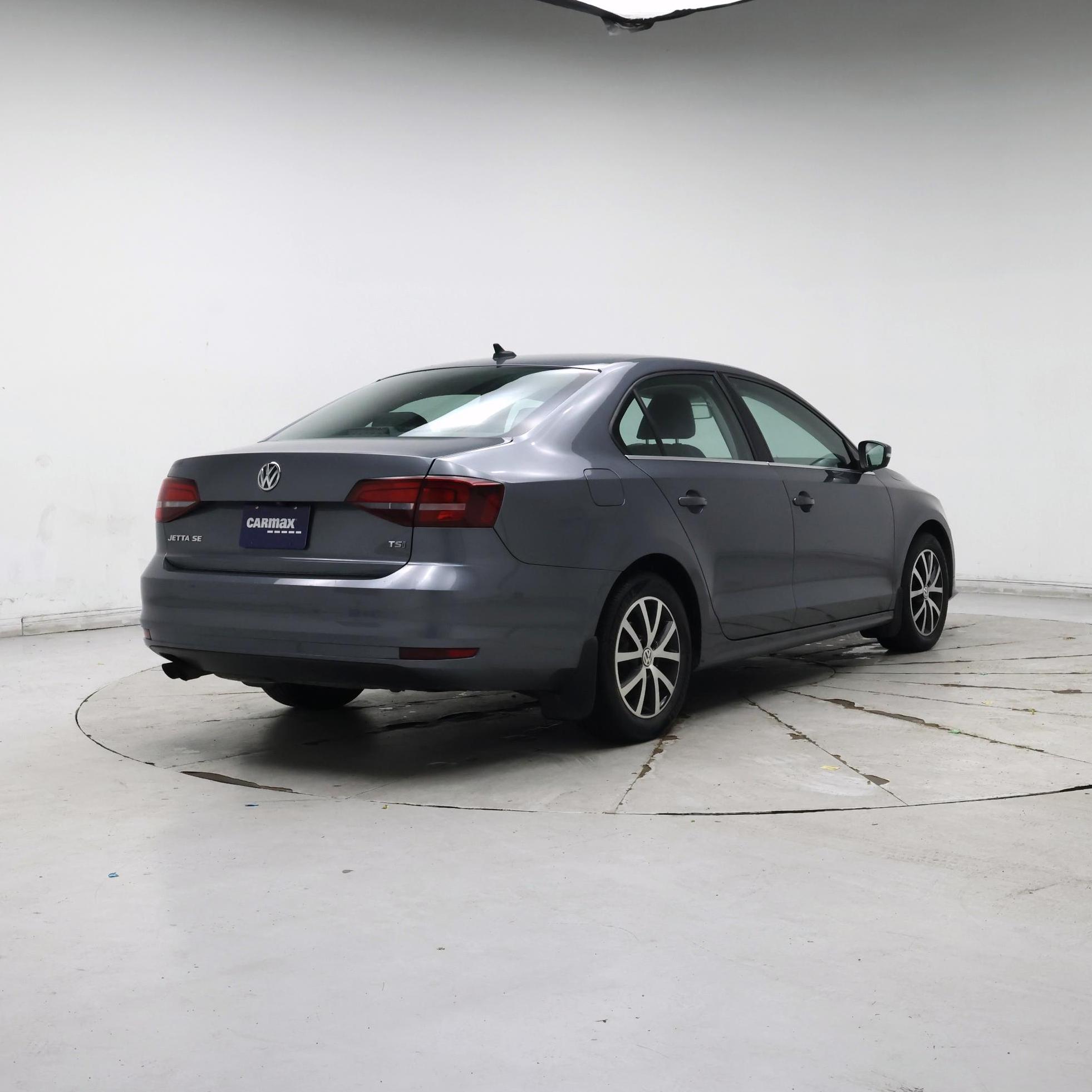 Thumbnail: 2017 Volkswagen Jetta - 8