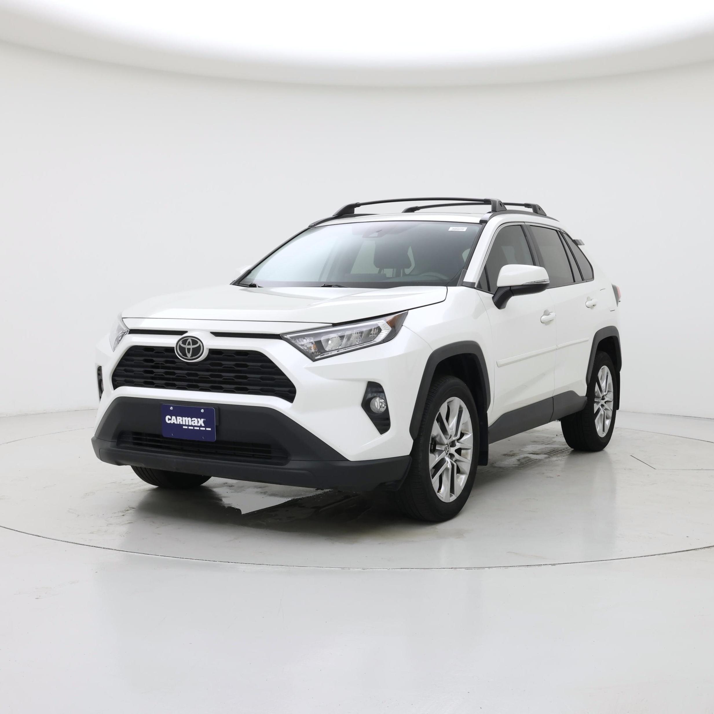 Thumbnail: 2021 Toyota RAV4 - 4