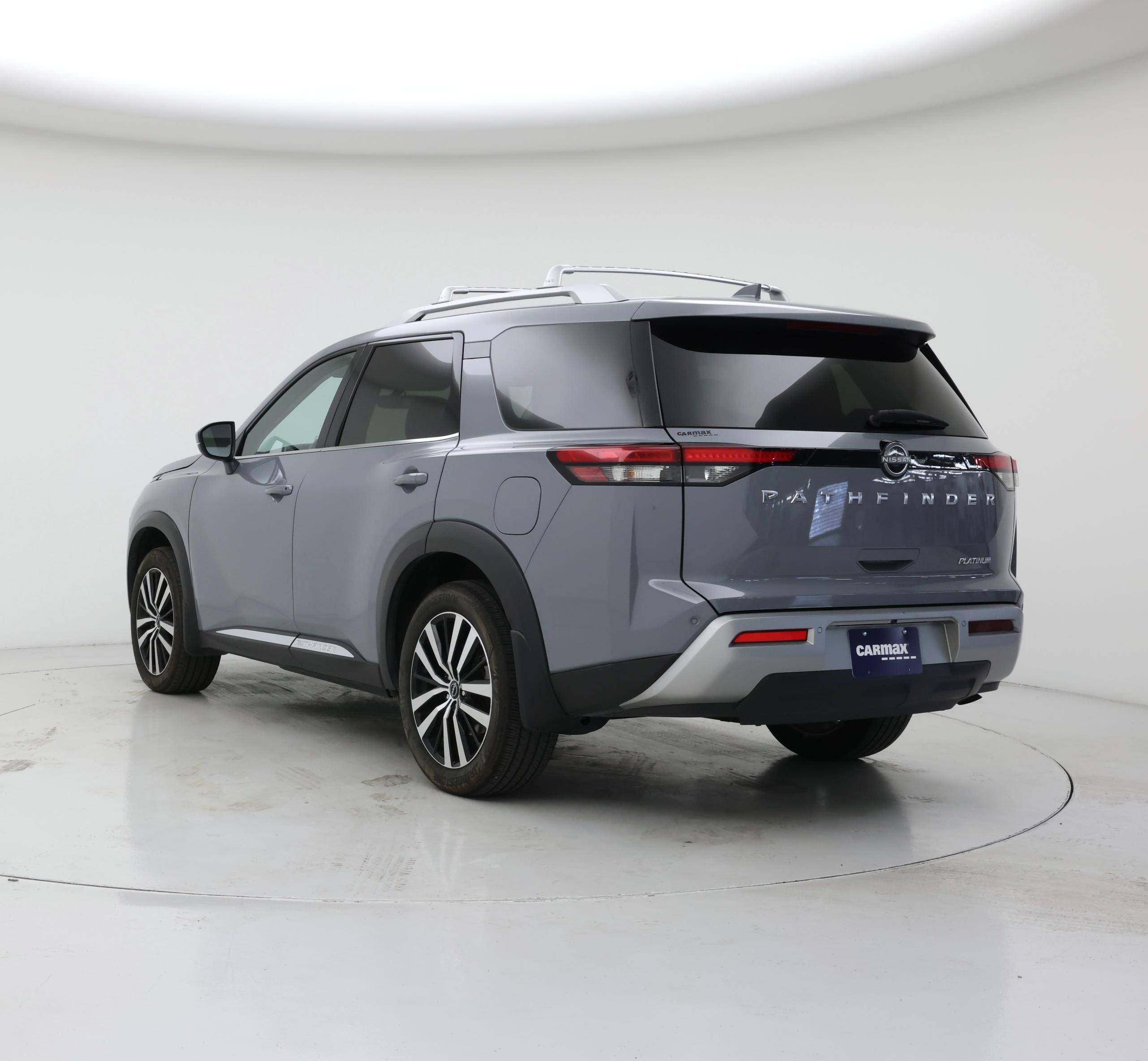 Thumbnail: 2023 Nissan Pathfinder - 2